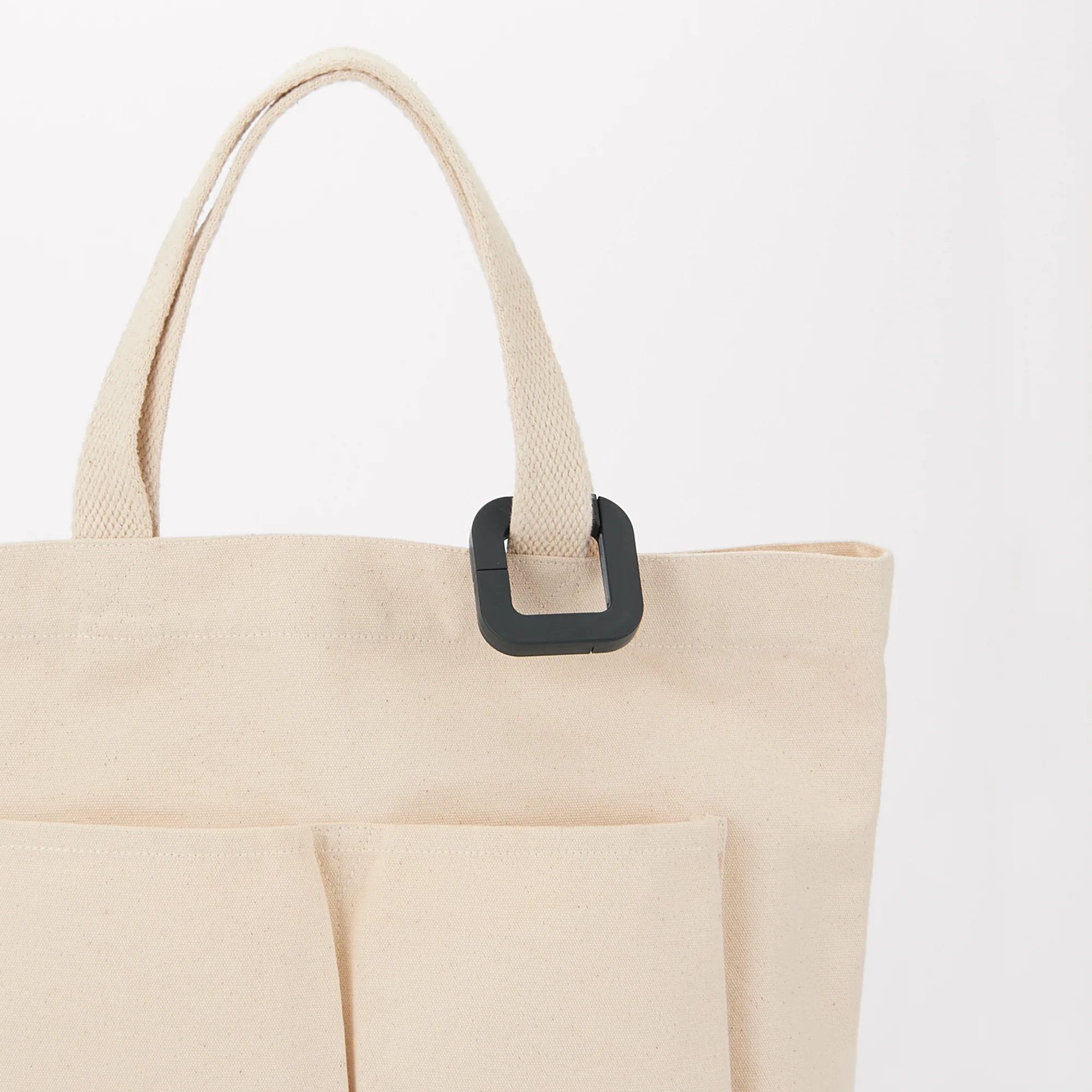 Travel Bag Hanger - Image 19