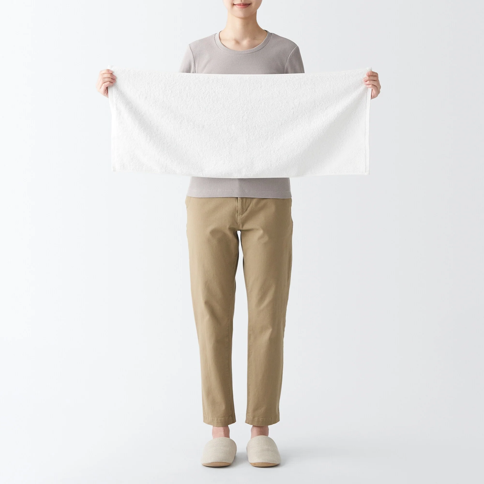 Twin Pile Face Towel with Loop - Image 9