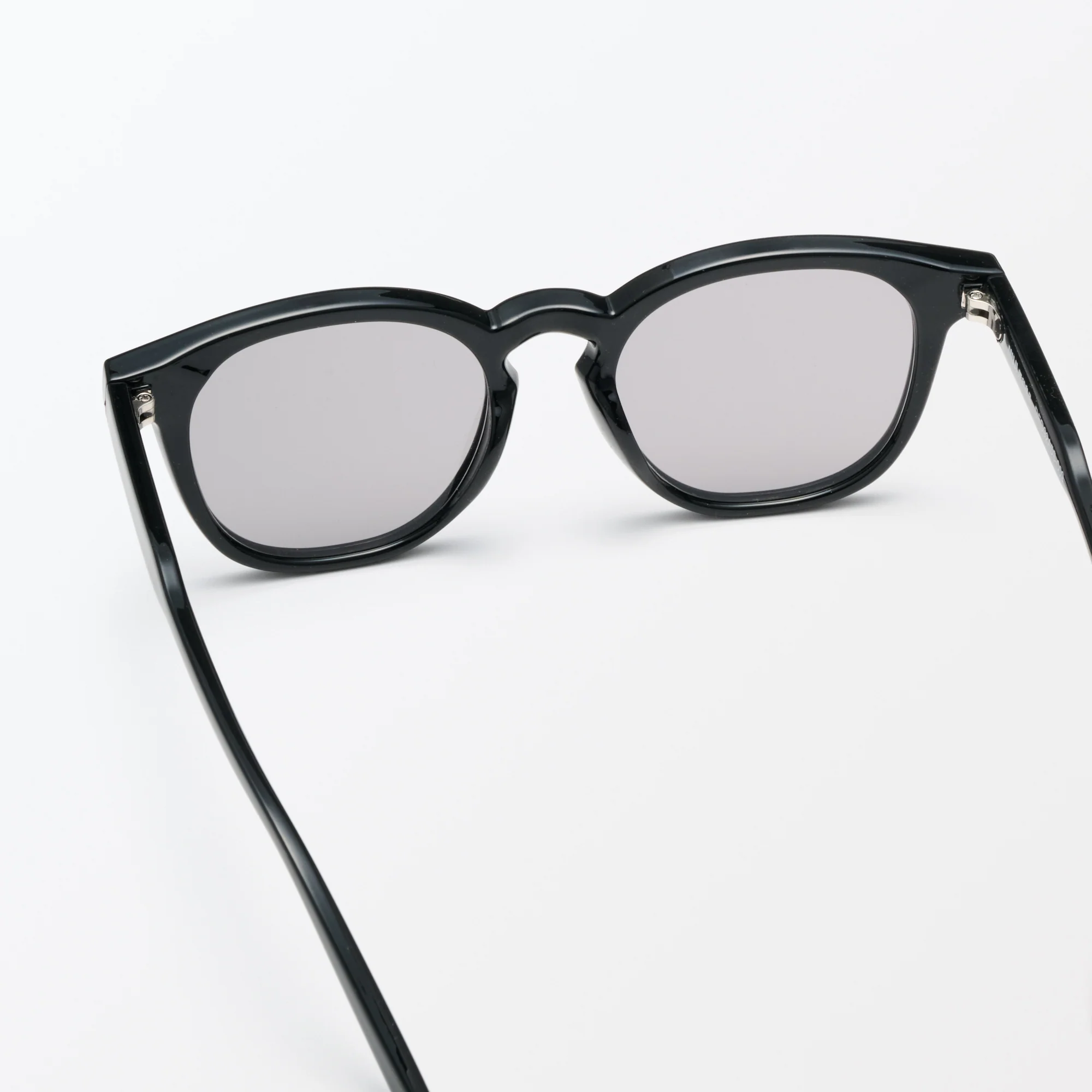 UV Protection Boston Sunglasses - Image 5