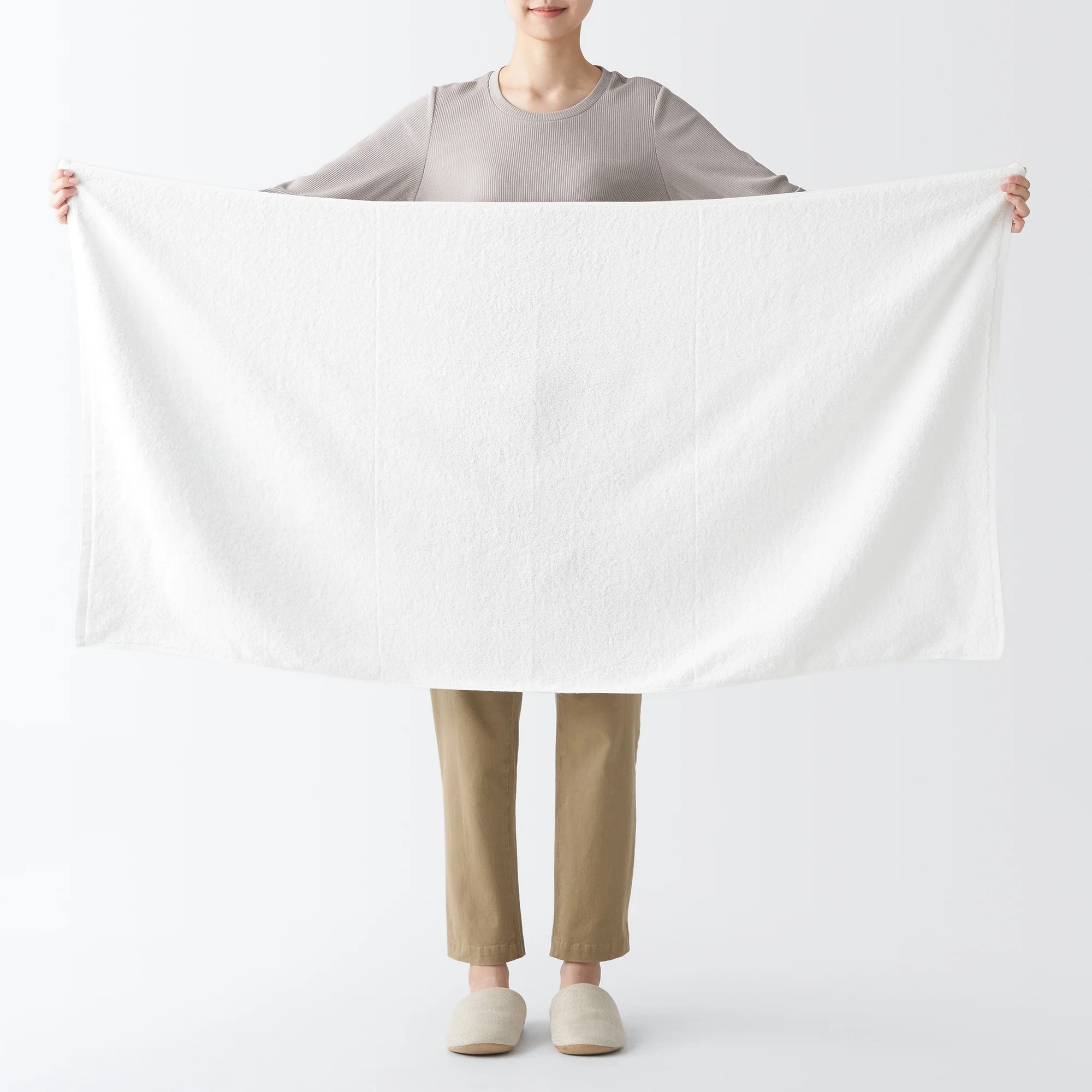 Waffle Large Bath Towel - Image 3