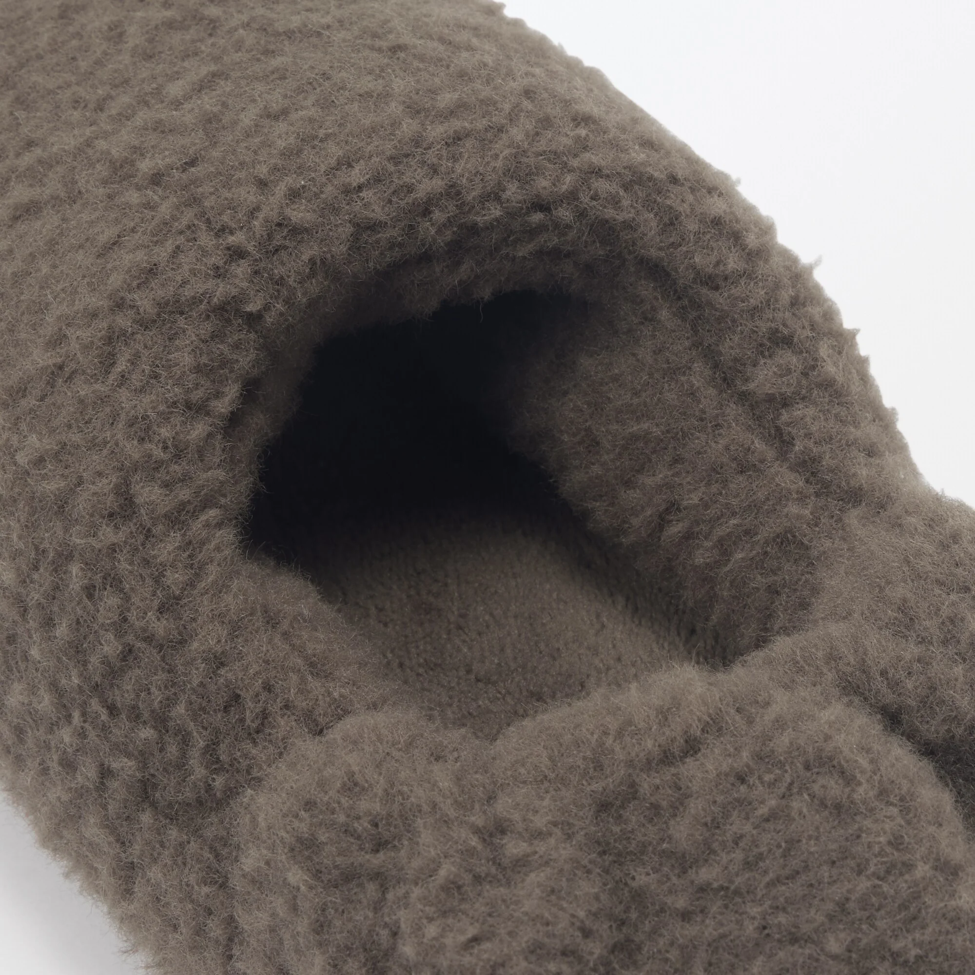 Warm Fibre Room Shoes - Image 5
