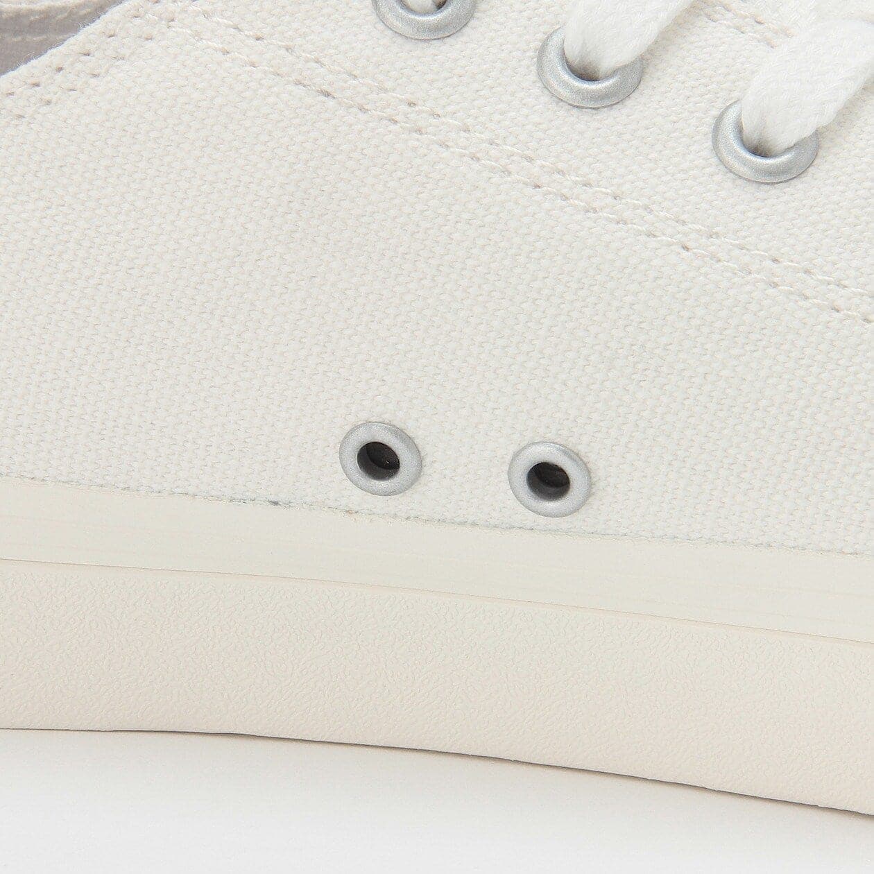 Water Repellent Cushioned Sneakers with Laces Off White - Image 10