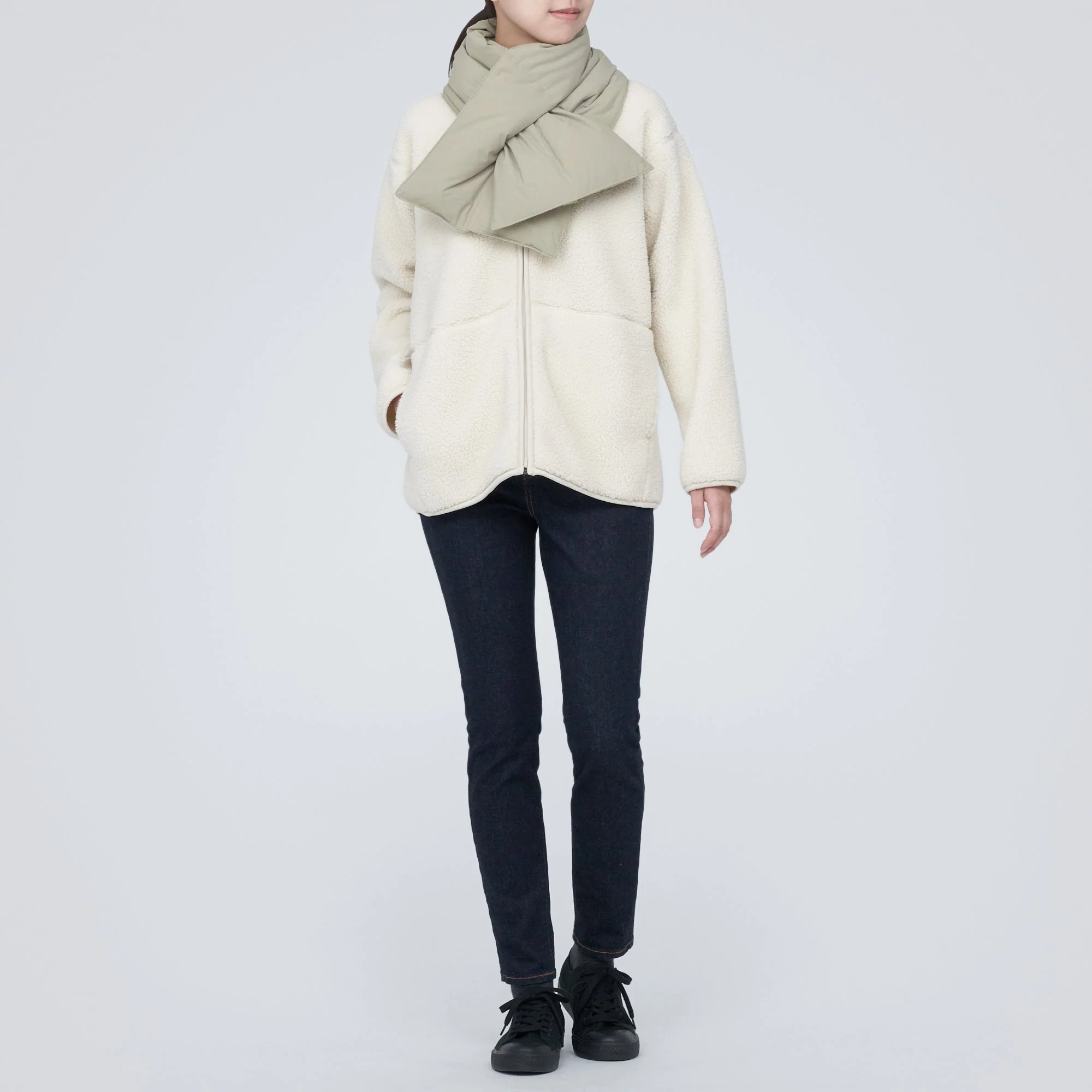Water Repellent Pocketable Down Stole - Image 4