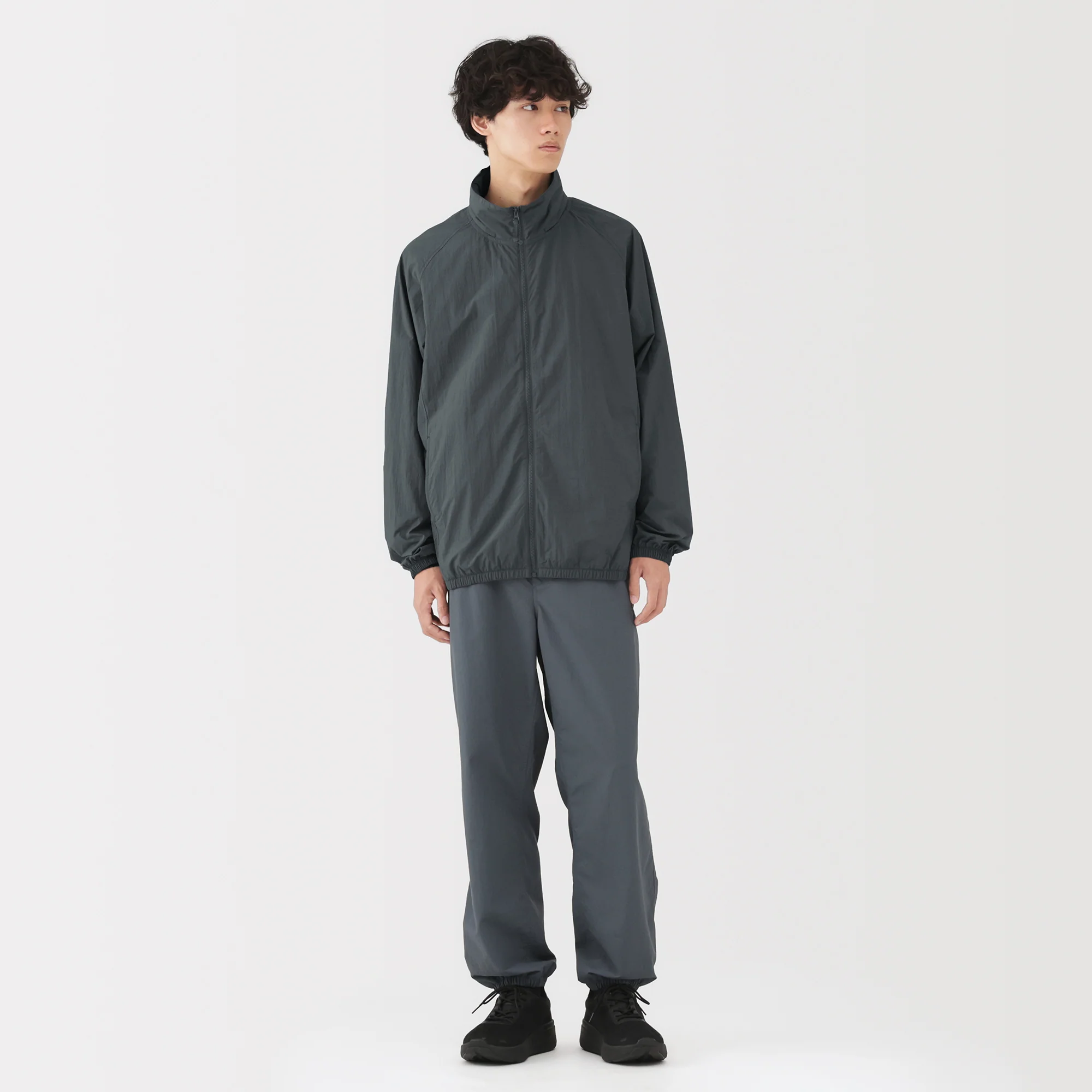 Water Repellent Pocketable Windbreaker - Image 4