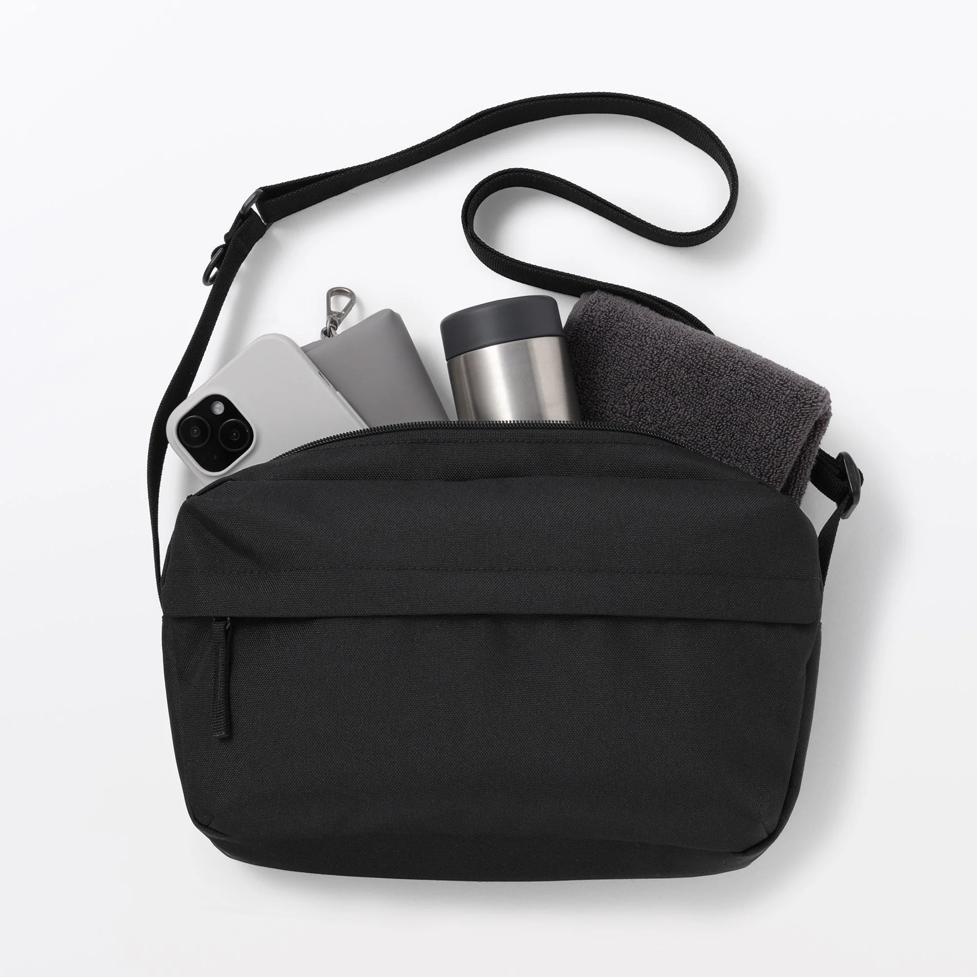 Water Repellent Shoulder Bag - Image 13