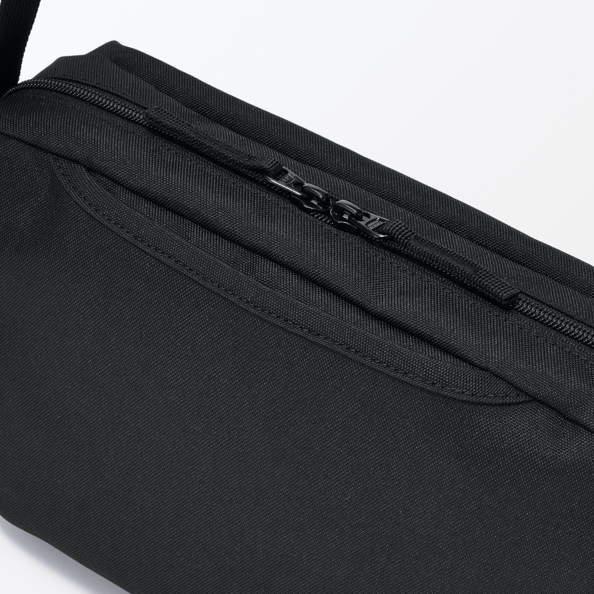 Water Repellent Shoulder Bag - Image 24