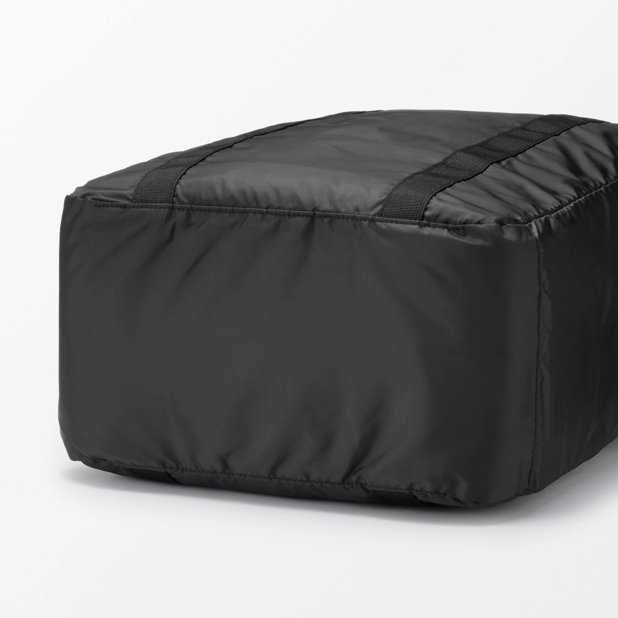 Water Repellent Tall Boston Bag - Image 17
