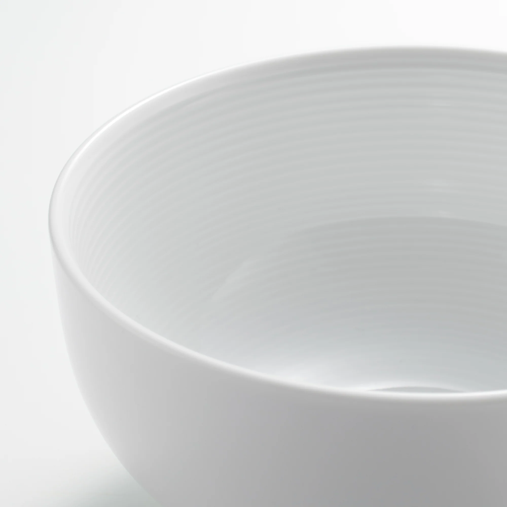 White Porcelain Donburi Bowl - Image 12