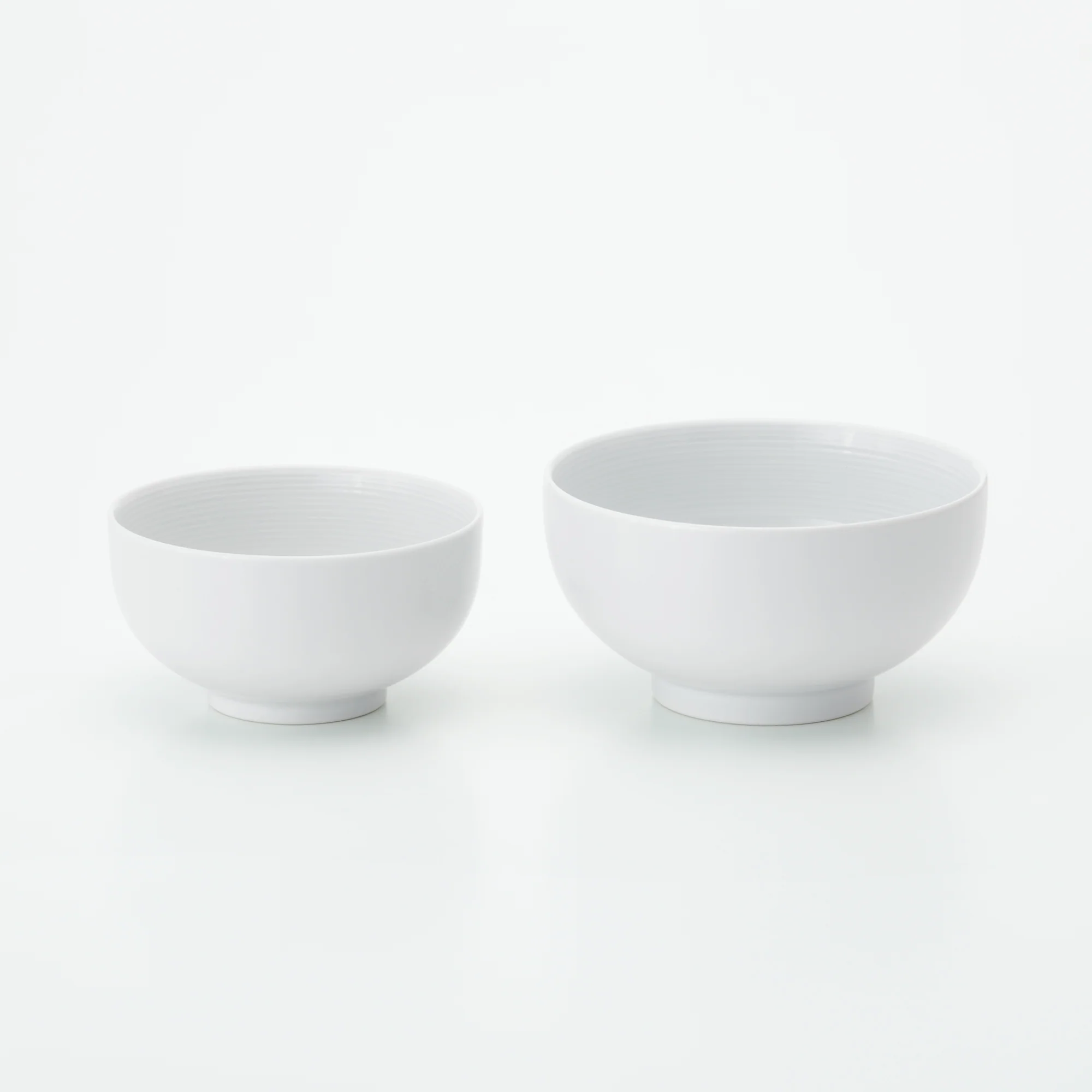 White Porcelain Donburi Bowl - Image 13