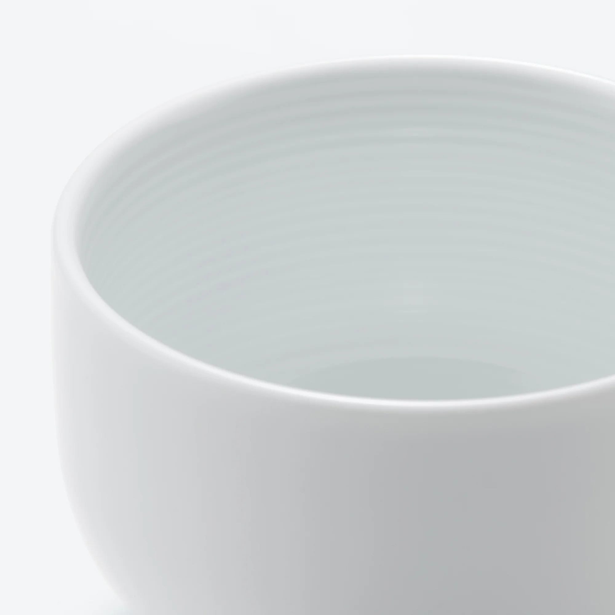 White Porcelain Round Tea Cup - Image 5