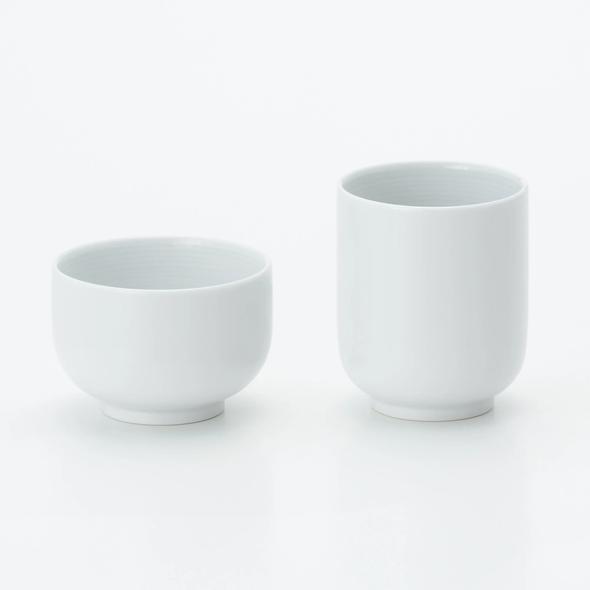 White Porcelain Round Tea Cup - Image 6