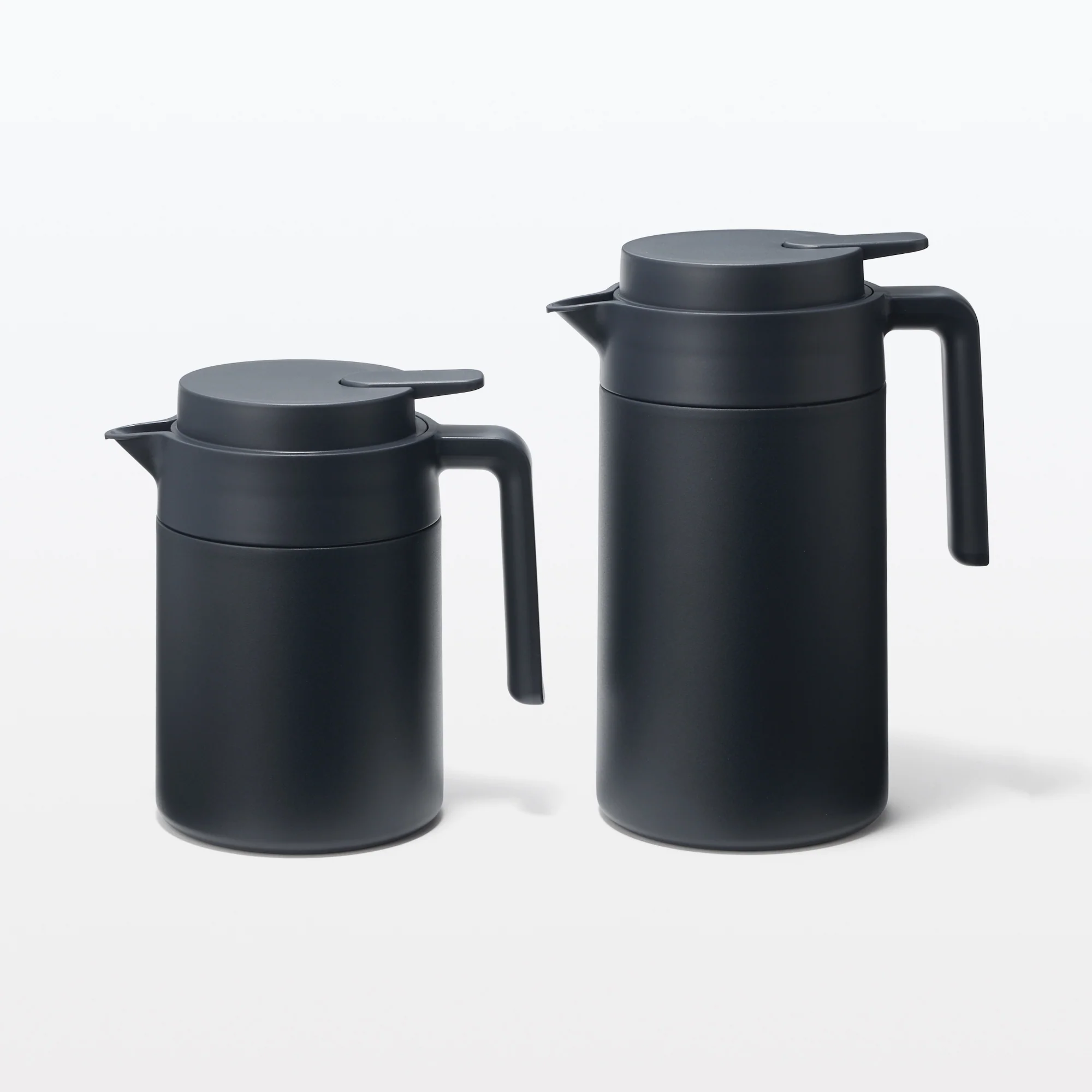 Wide Mouth Insulated Jug 1.3 L - Black - Image 11