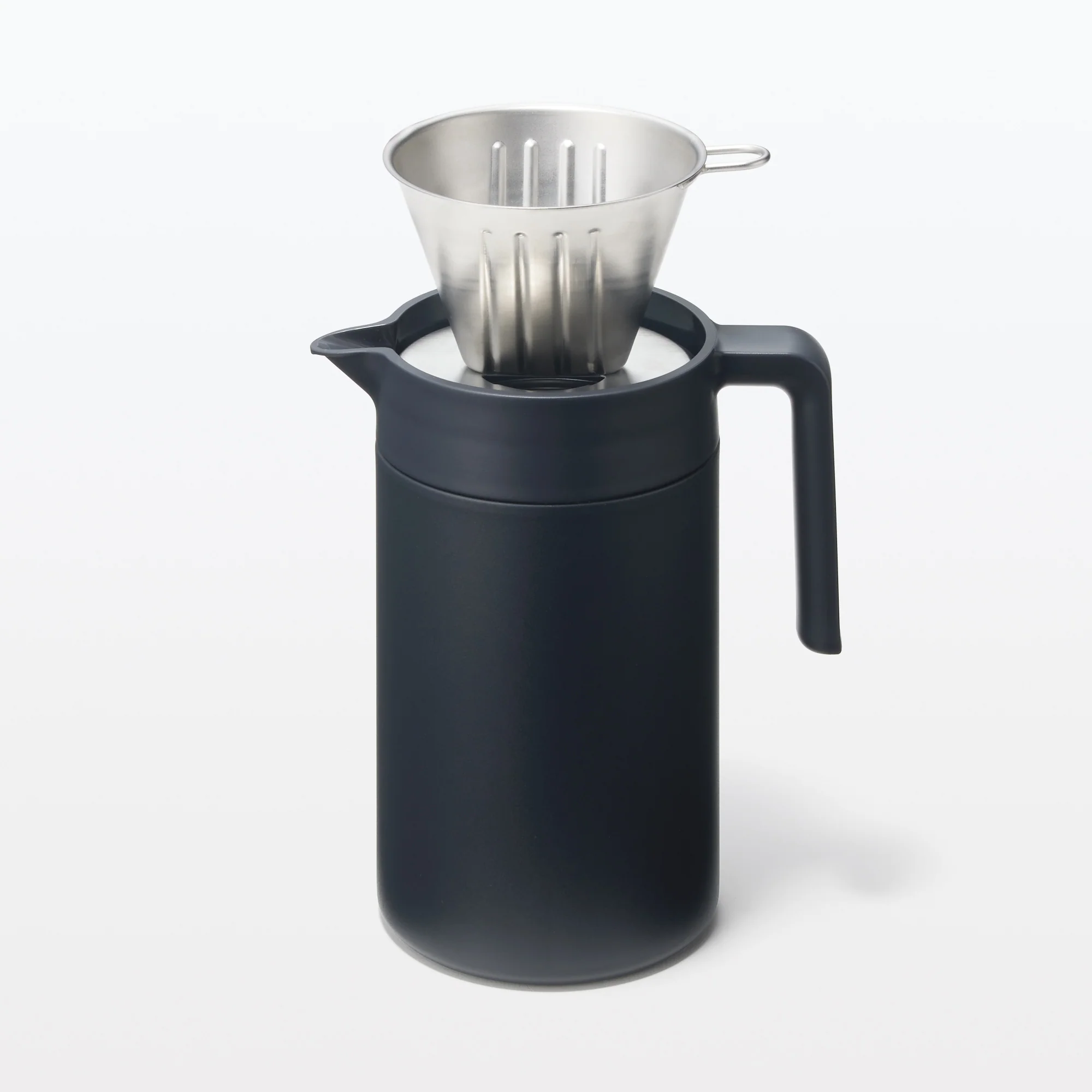 Wide Mouth Insulated Jug 1.3 L - Black - Image 9
