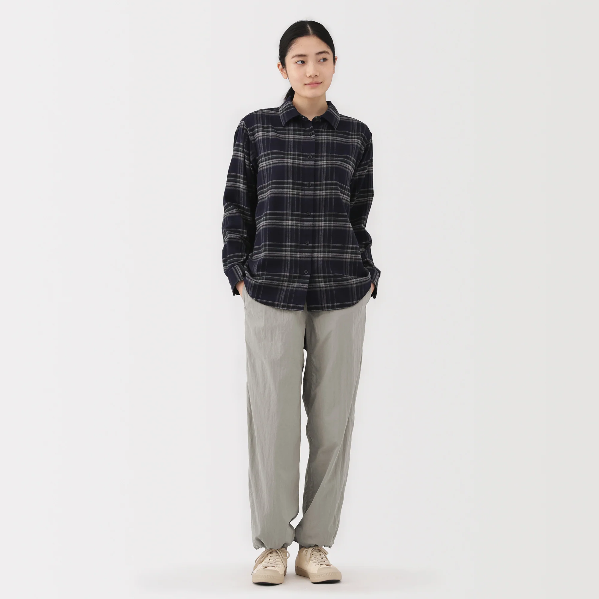 Windproof Easy Pants - Image 4