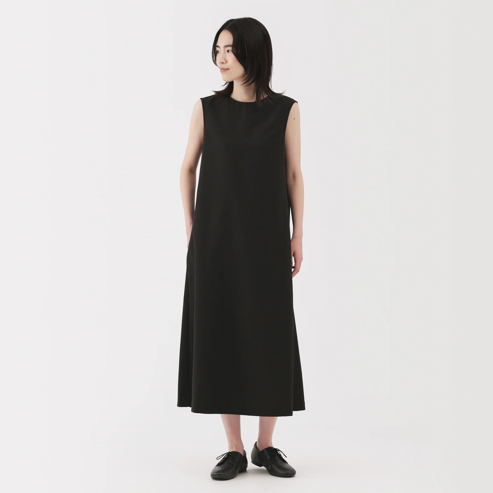 Breathable Seersucker Sleeveless Dress - Image 23