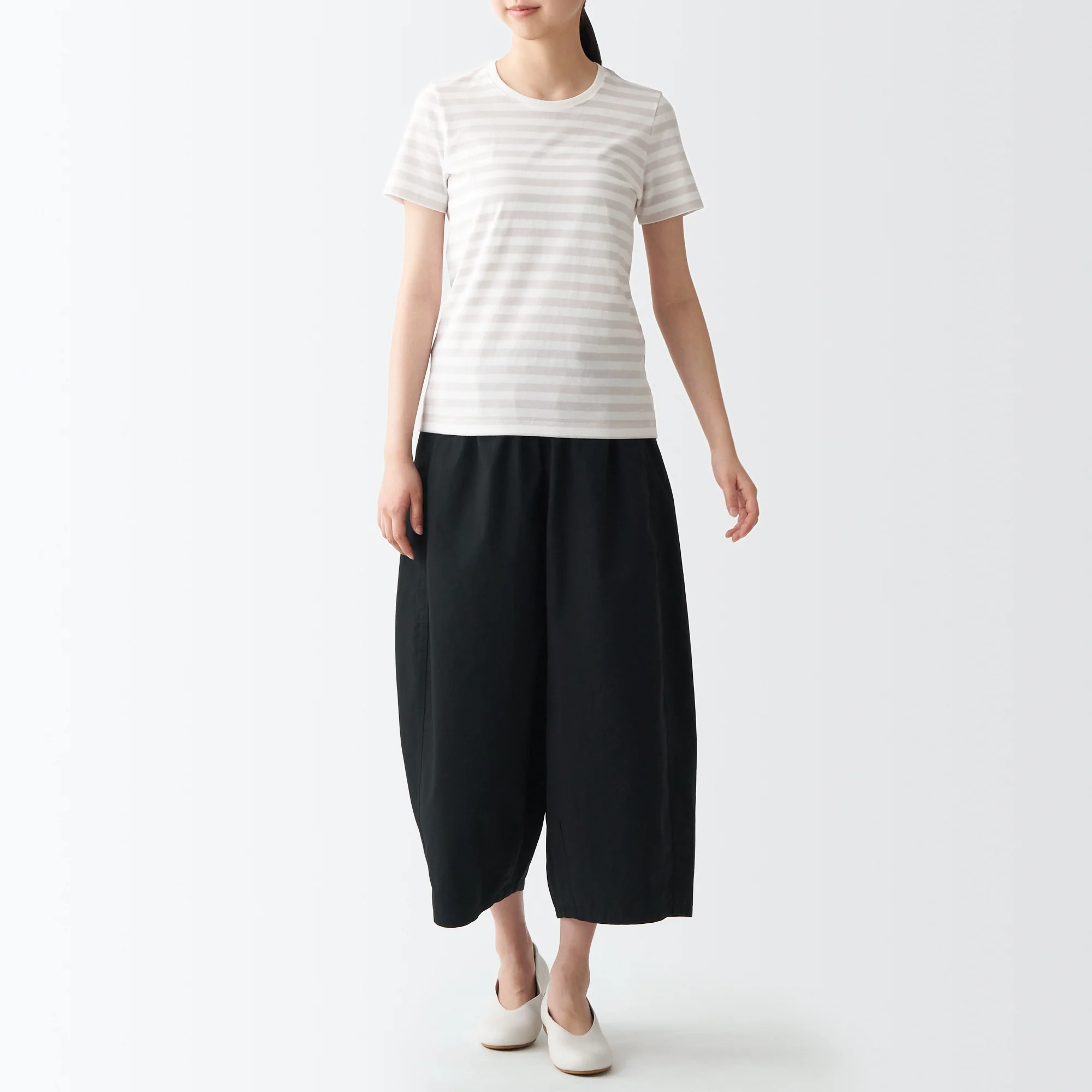 Women's Densely Woven Wide Pants One Size - Image 13