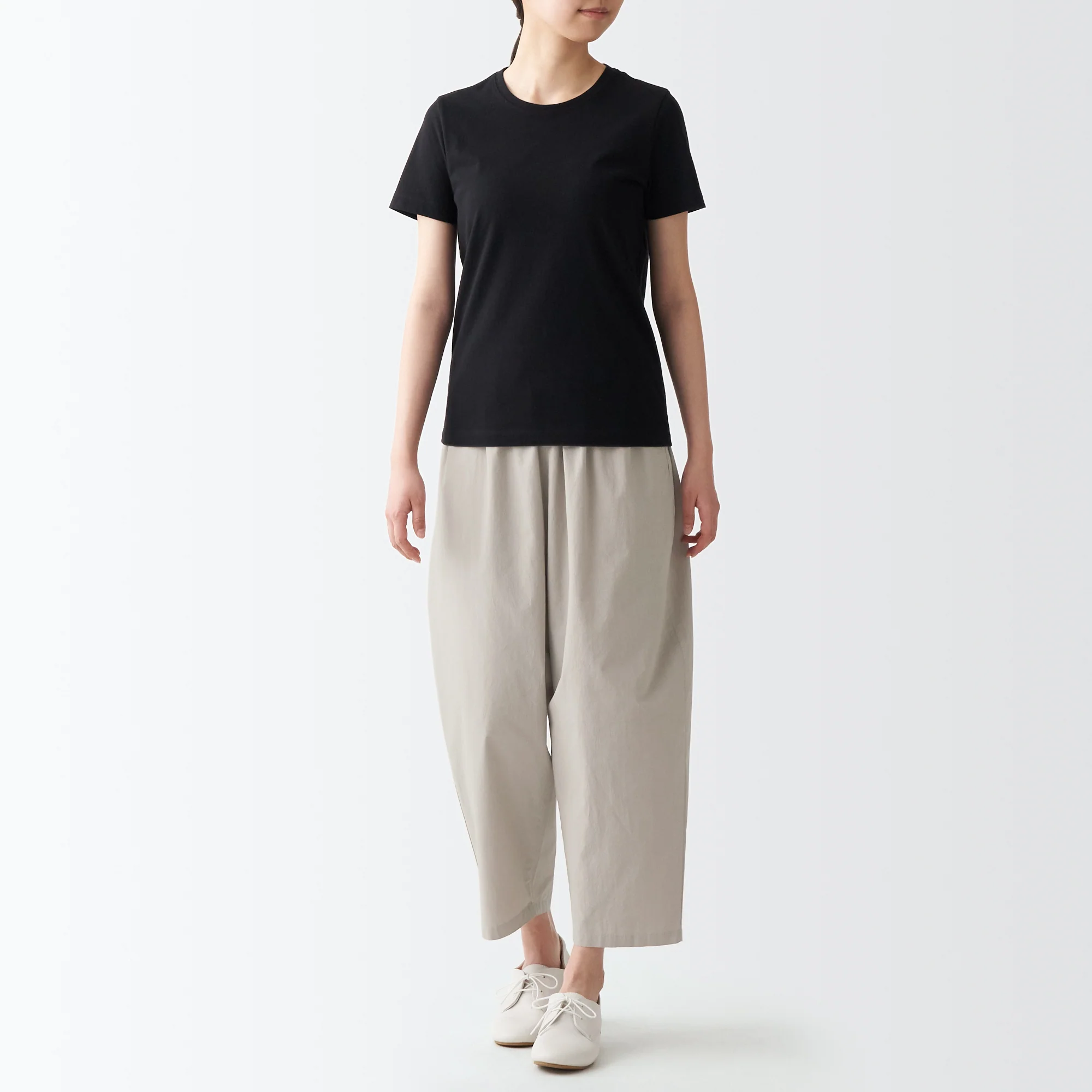 Women's Densely Woven Wide Tapered Pants One Size - Image 6