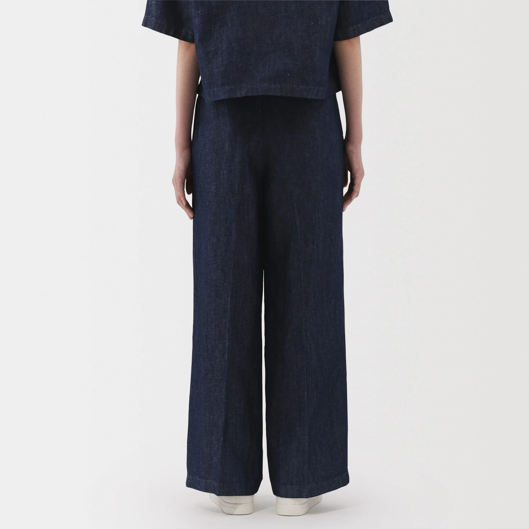 Women's Hemp Blend Denim Darted Wide Pants - Image 4