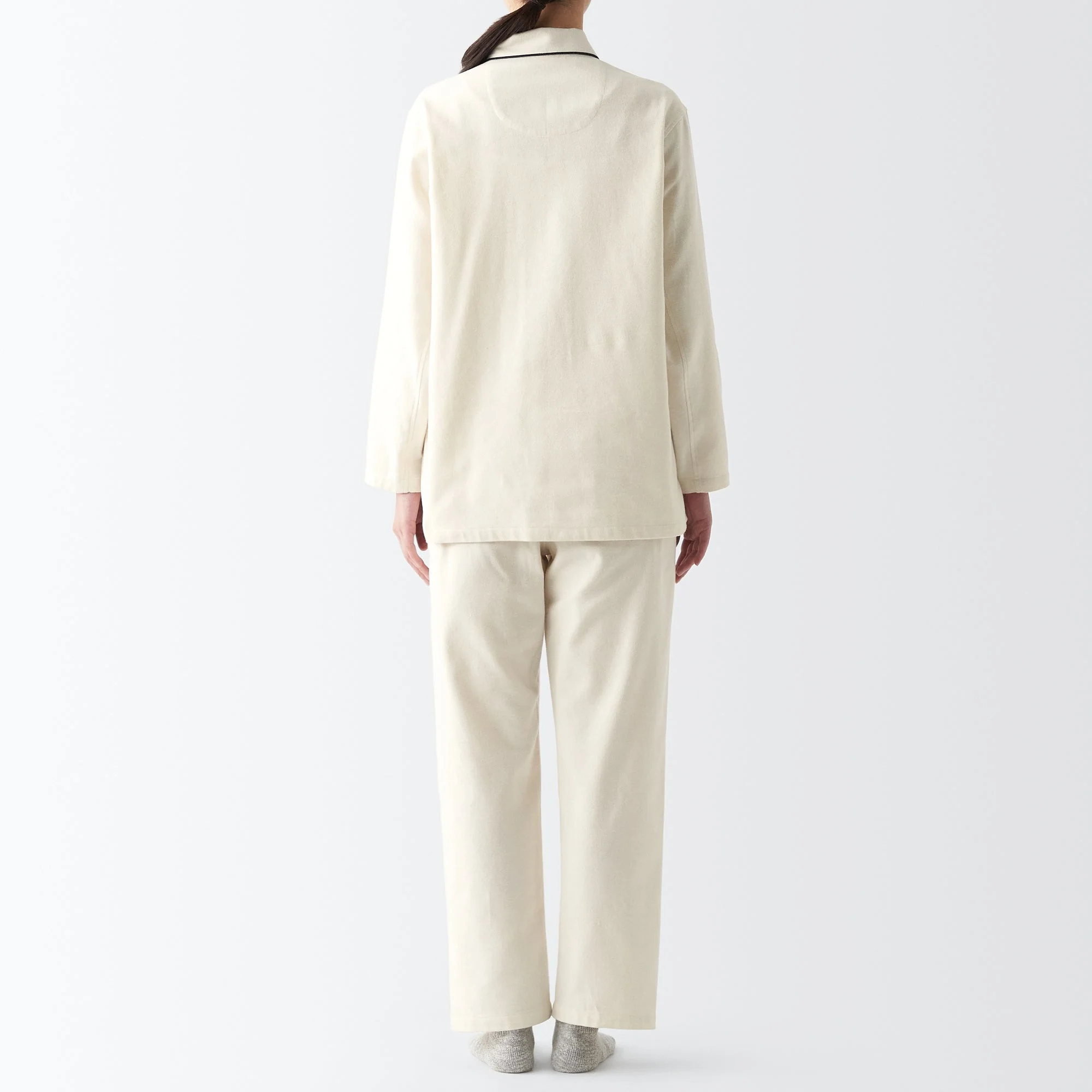 Women's Side Seamless Flannel Pajamas - Image 16