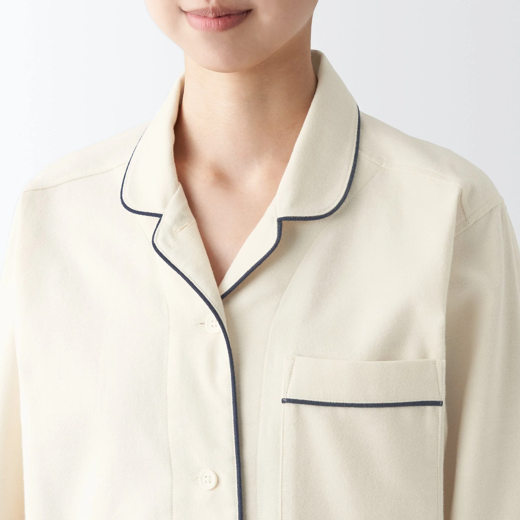 Women's Side Seamless Flannel Pajamas - Image 17
