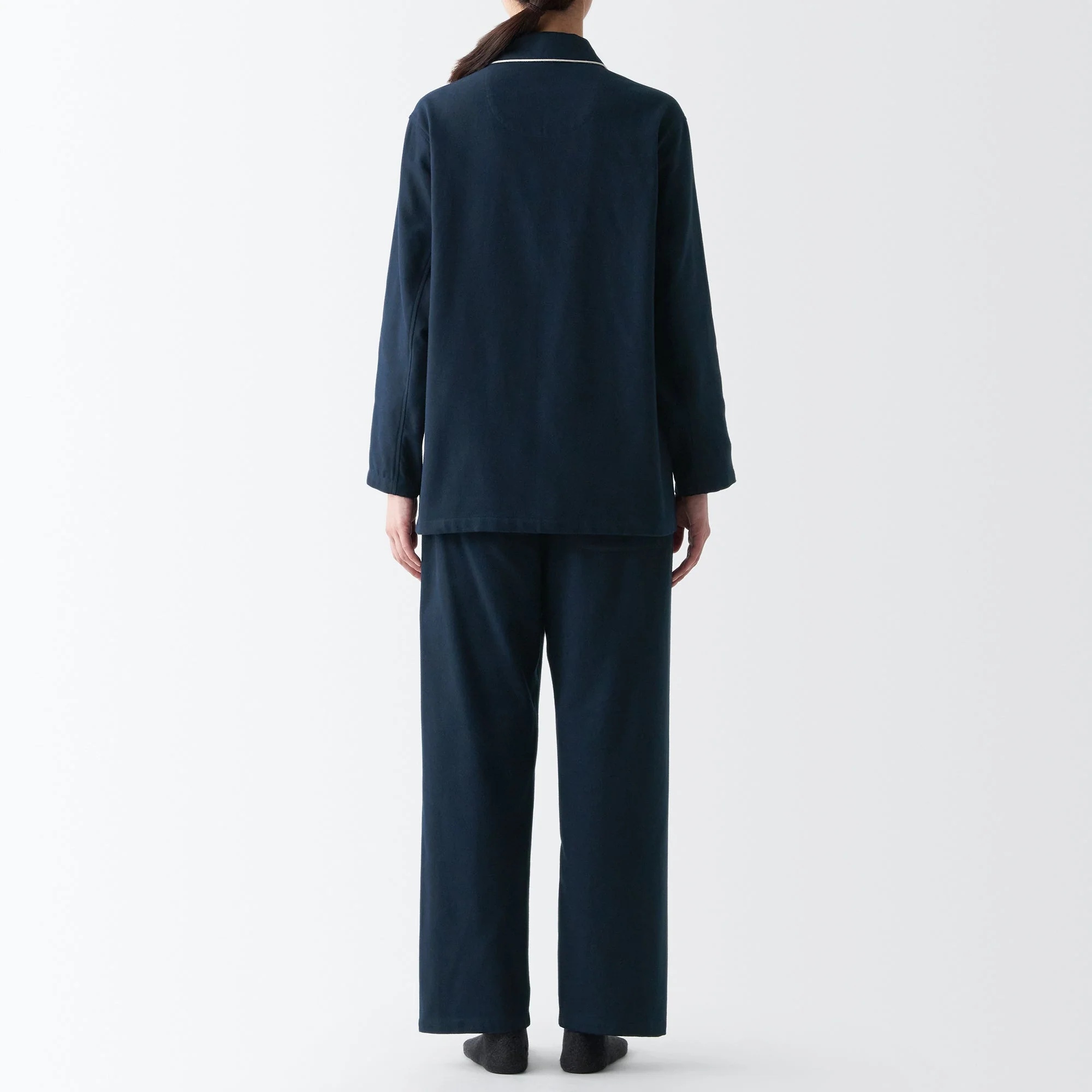 Women's Side Seamless Flannel Pajamas - Image 27