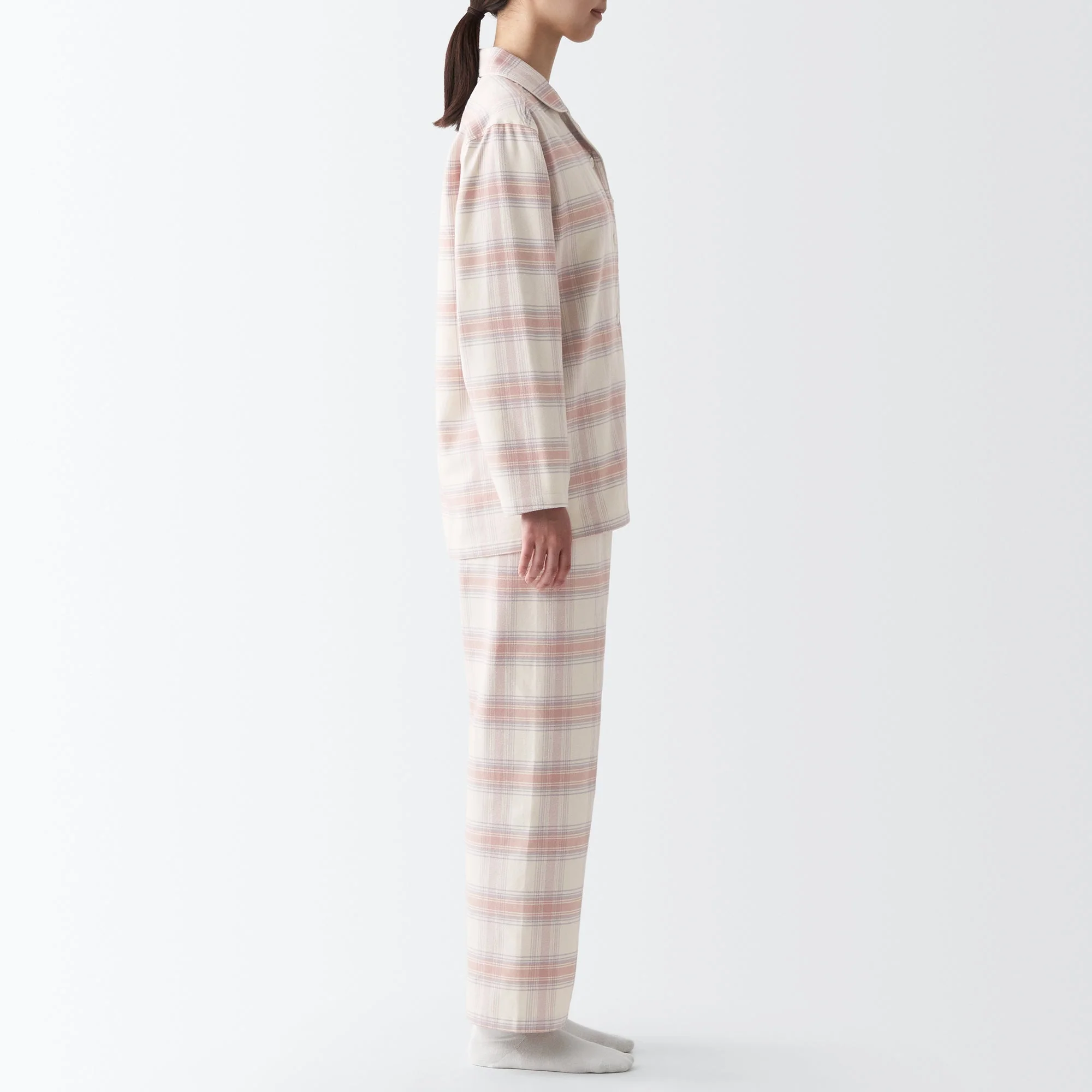 Women's Side Seamless Flannel Pajamas - Image 37