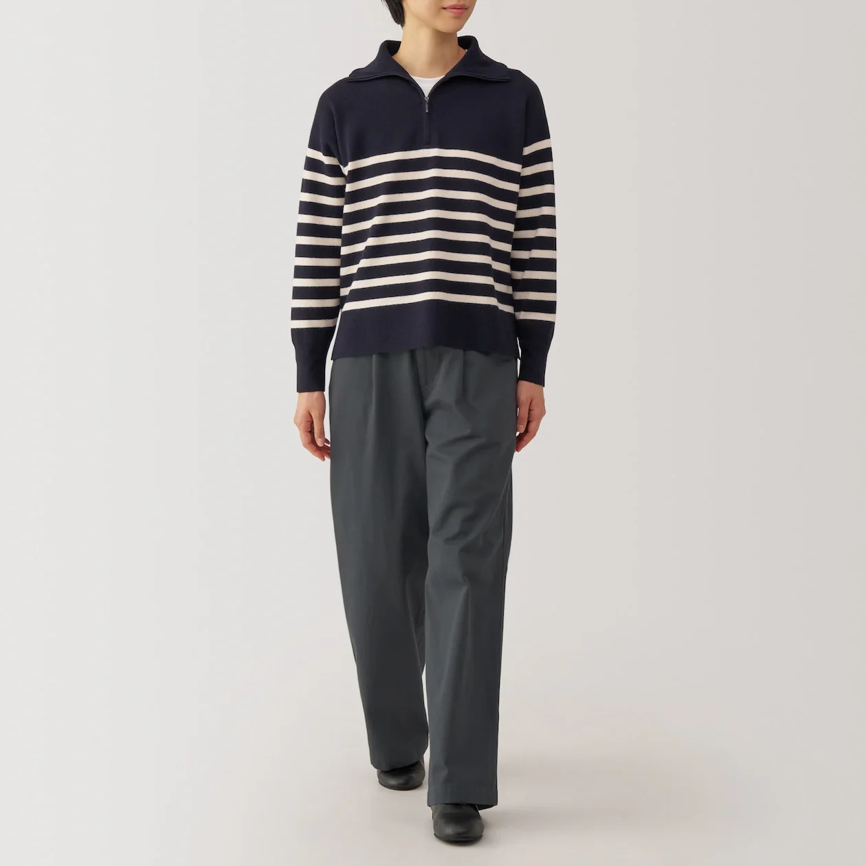 Women's Slub Yarn Chino Darted Wide Pants - Image 22