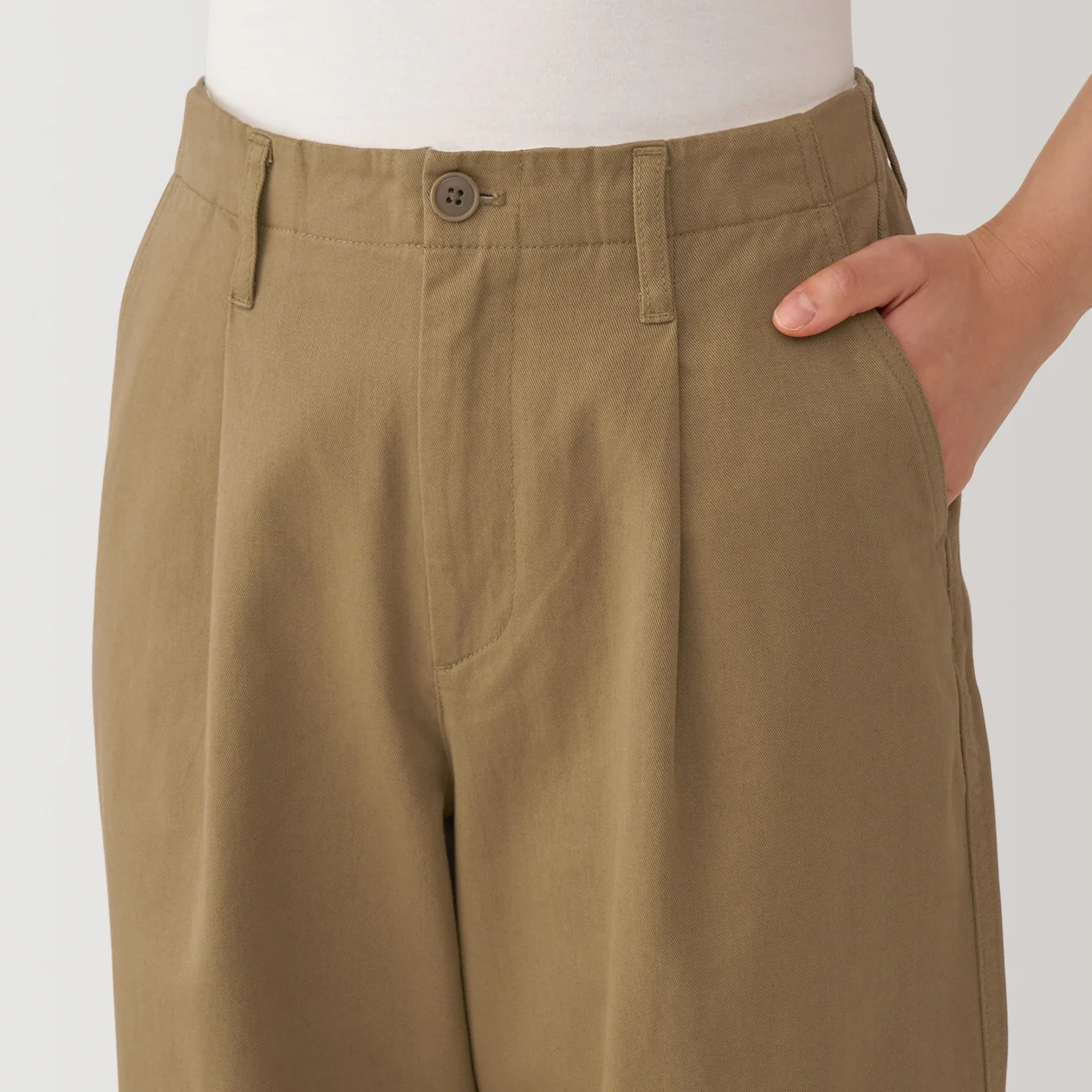 Women's Slub Yarn Chino Darted Wide Pants - Image 7