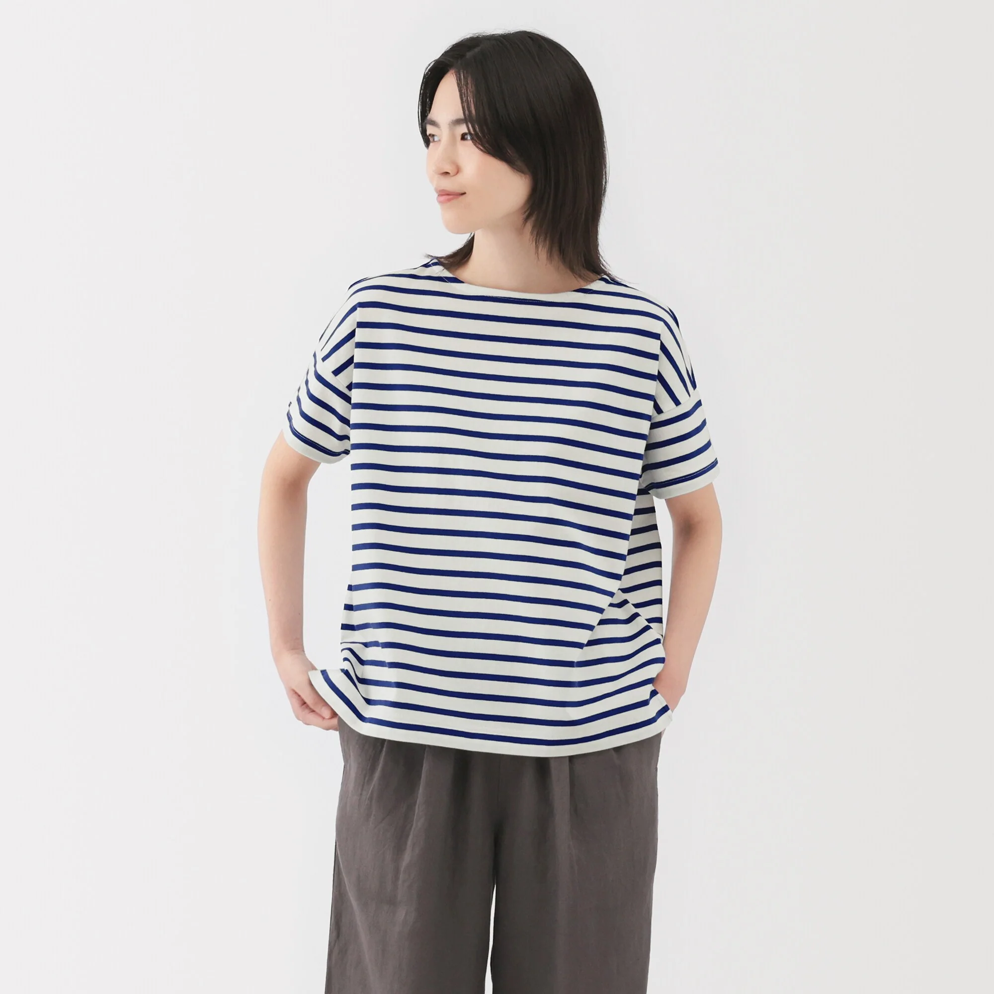 Women's Striped Boat Neck Short Sleeve T-Shirt - Image 27