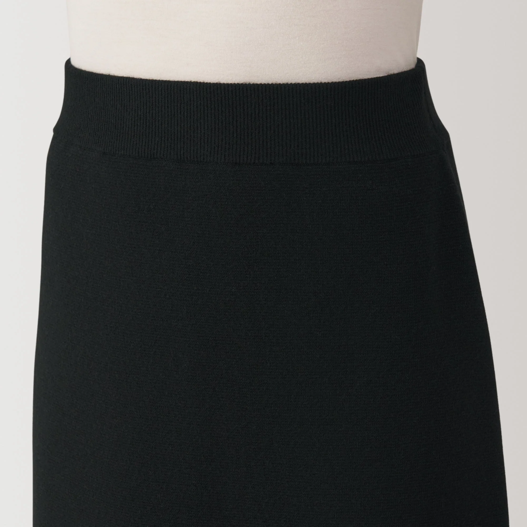Women's Washable Milano Ribbed Skirt - Image 16