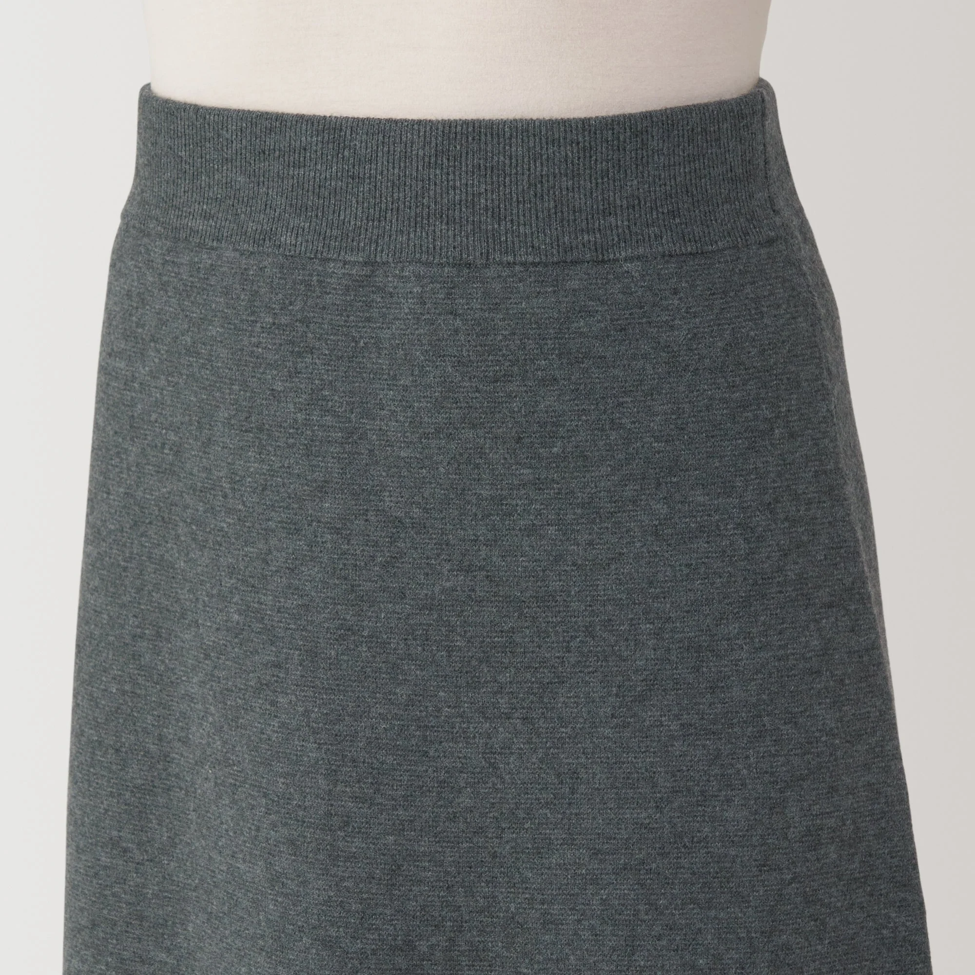Women's Washable Milano Ribbed Skirt - Image 7