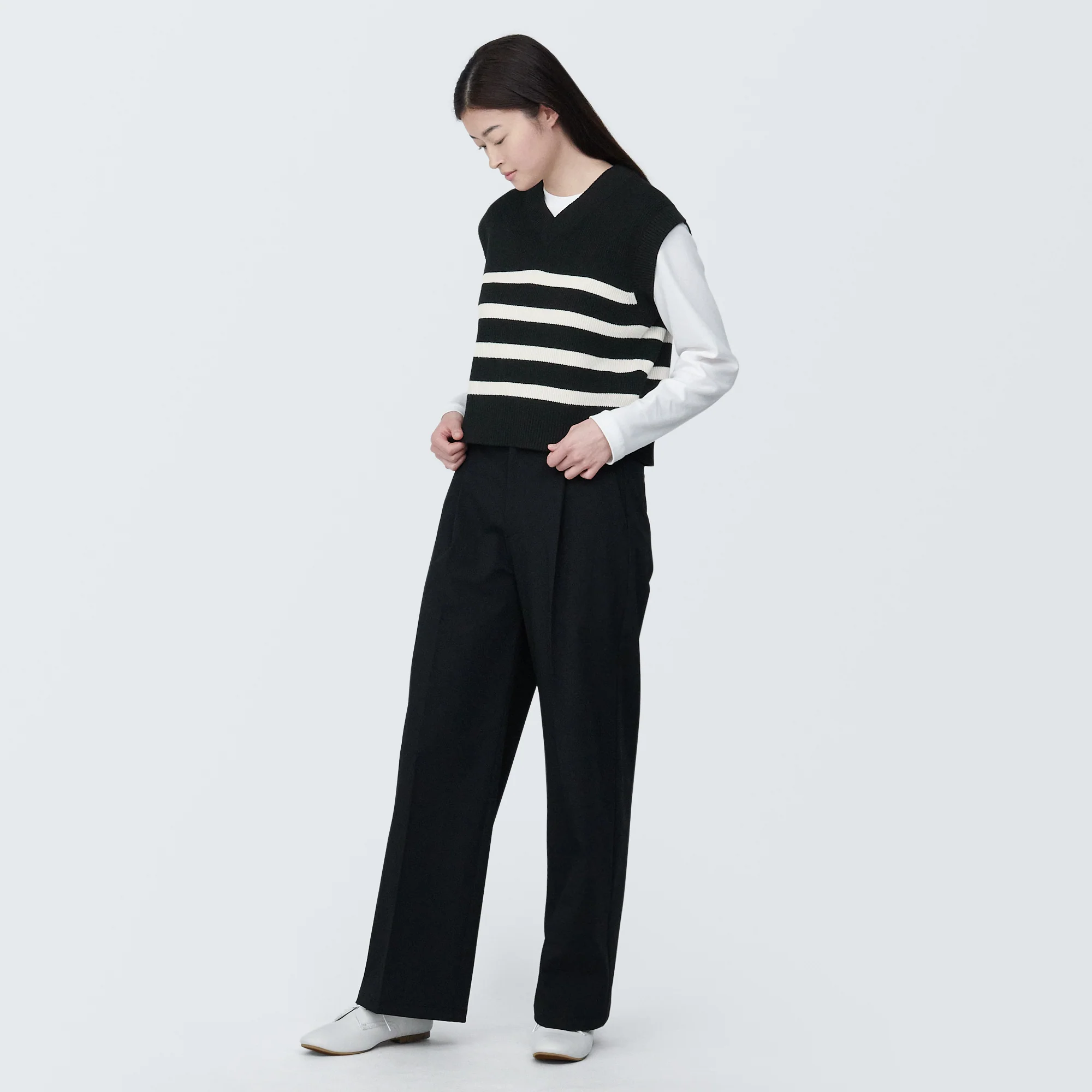 Women's Washable Rib Knit V-Neck Striped Short Vest - Image 4