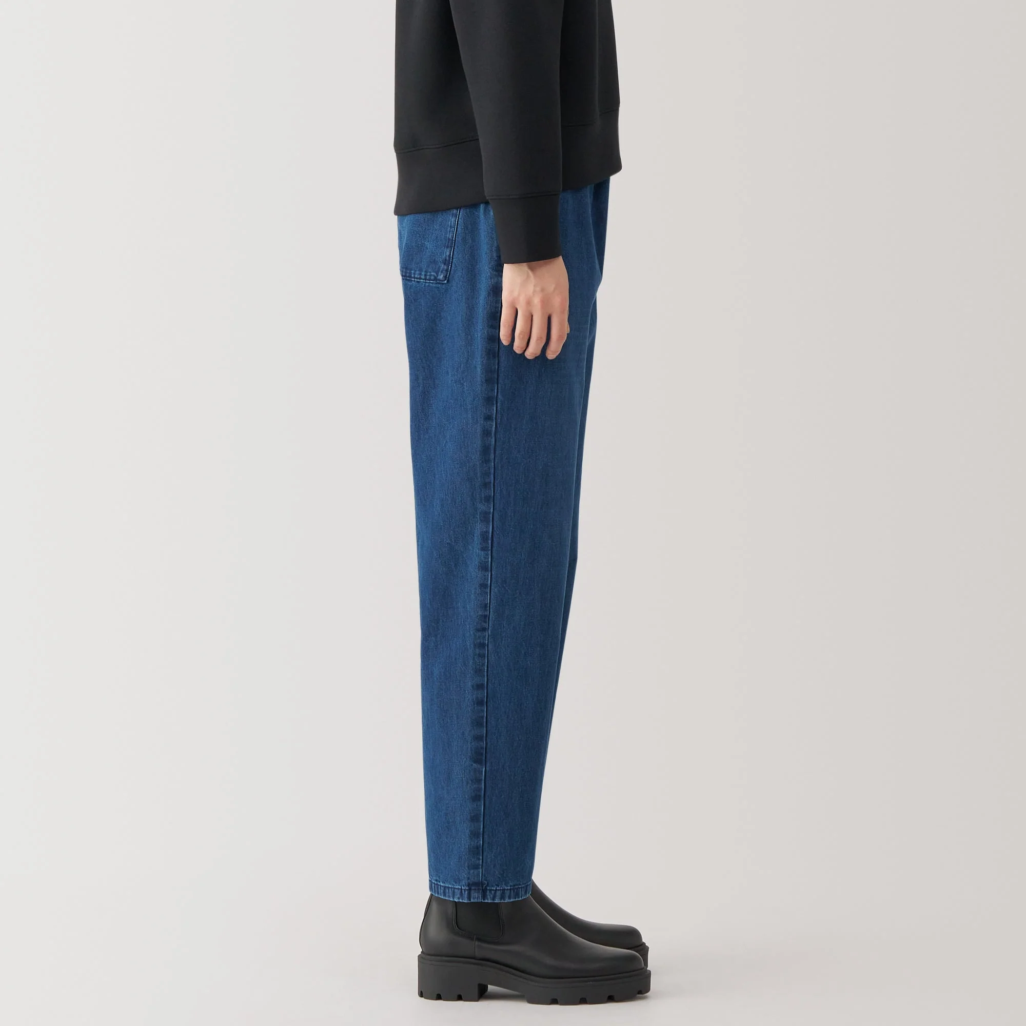Women's Washed Denim Easy Tapered Pants - Image 14
