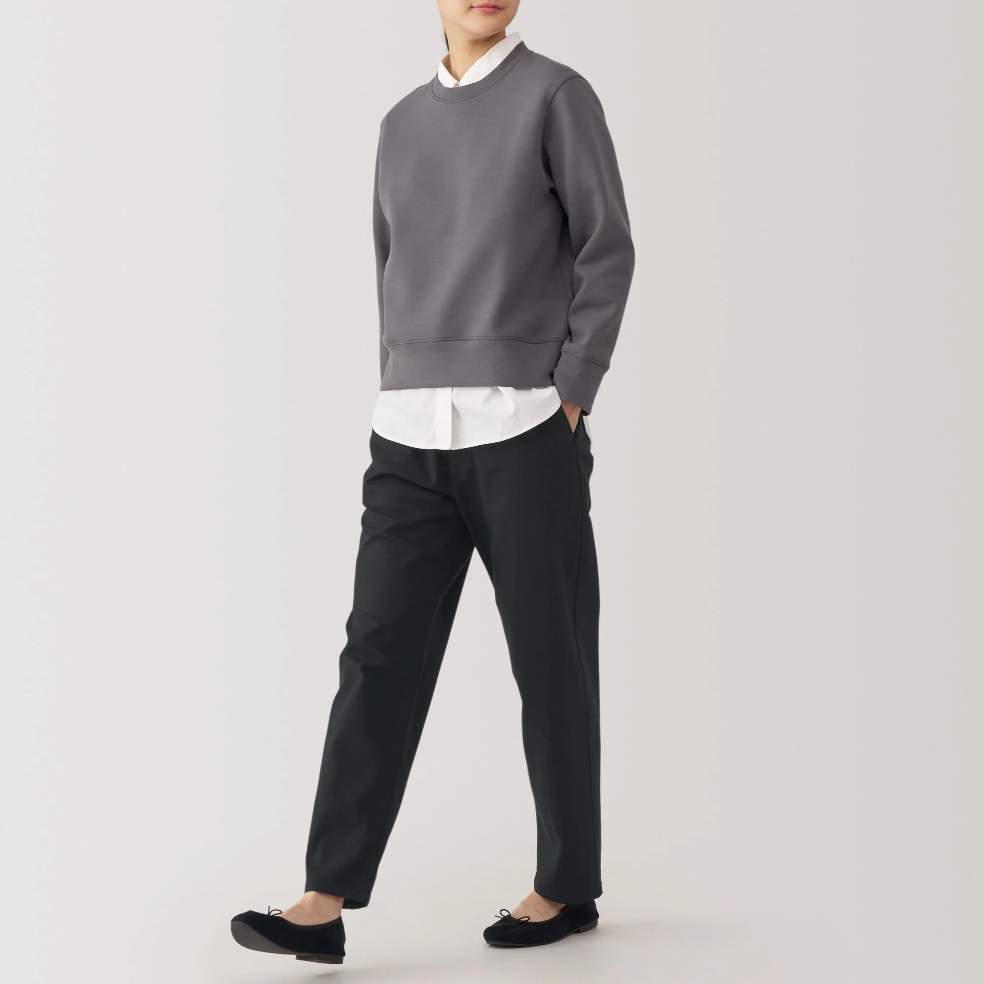 Women's Washed Denim Easy Tapered Pants - Image 4
