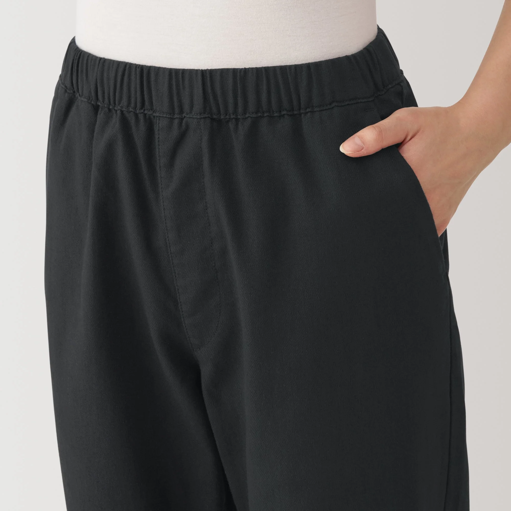 Women's Washed Denim Easy Tapered Pants - Image 7