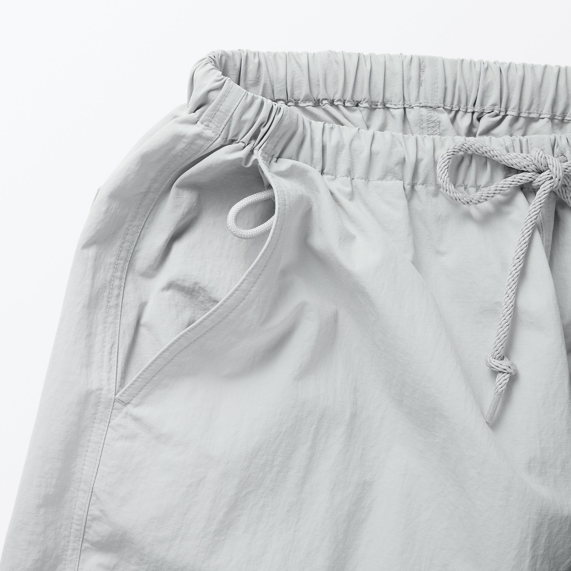 Women's Water Repellent Nylon Wind Wide Pants - Image 10