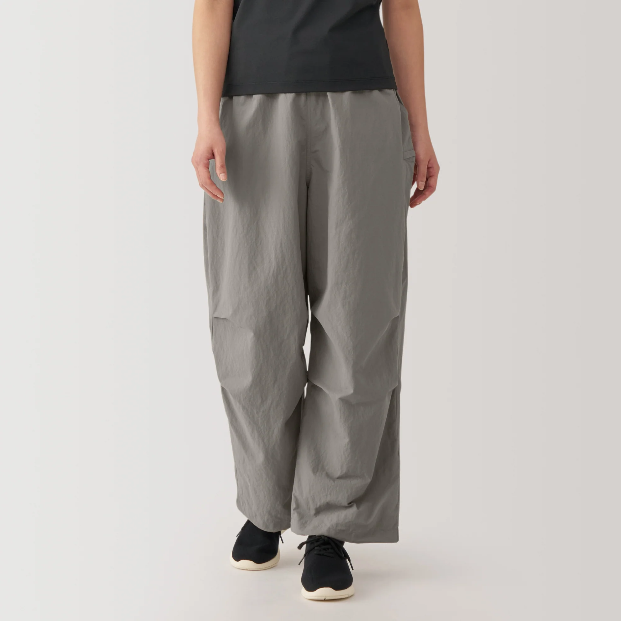 Women's Water Repellent Nylon Wind Wide Pants - Image 14