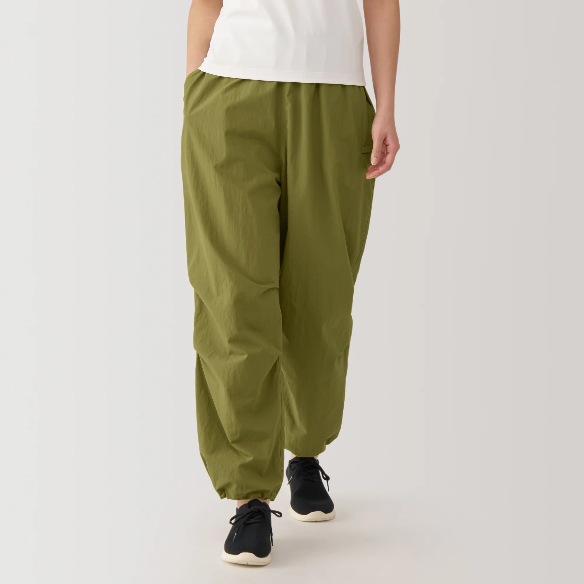 Women's Water Repellent Nylon Wind Wide Pants - Image 25