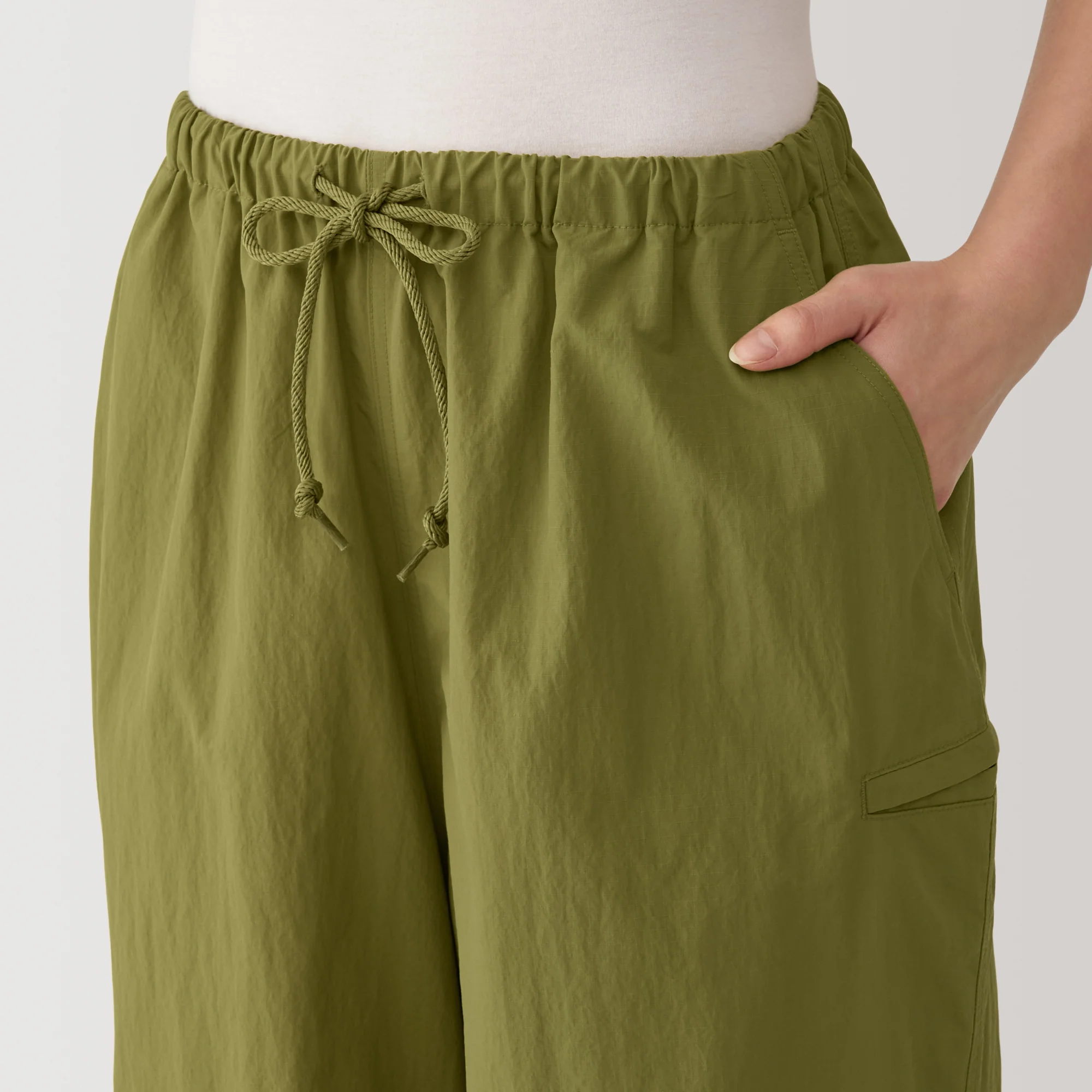Women's Water Repellent Nylon Wind Wide Pants - Image 29