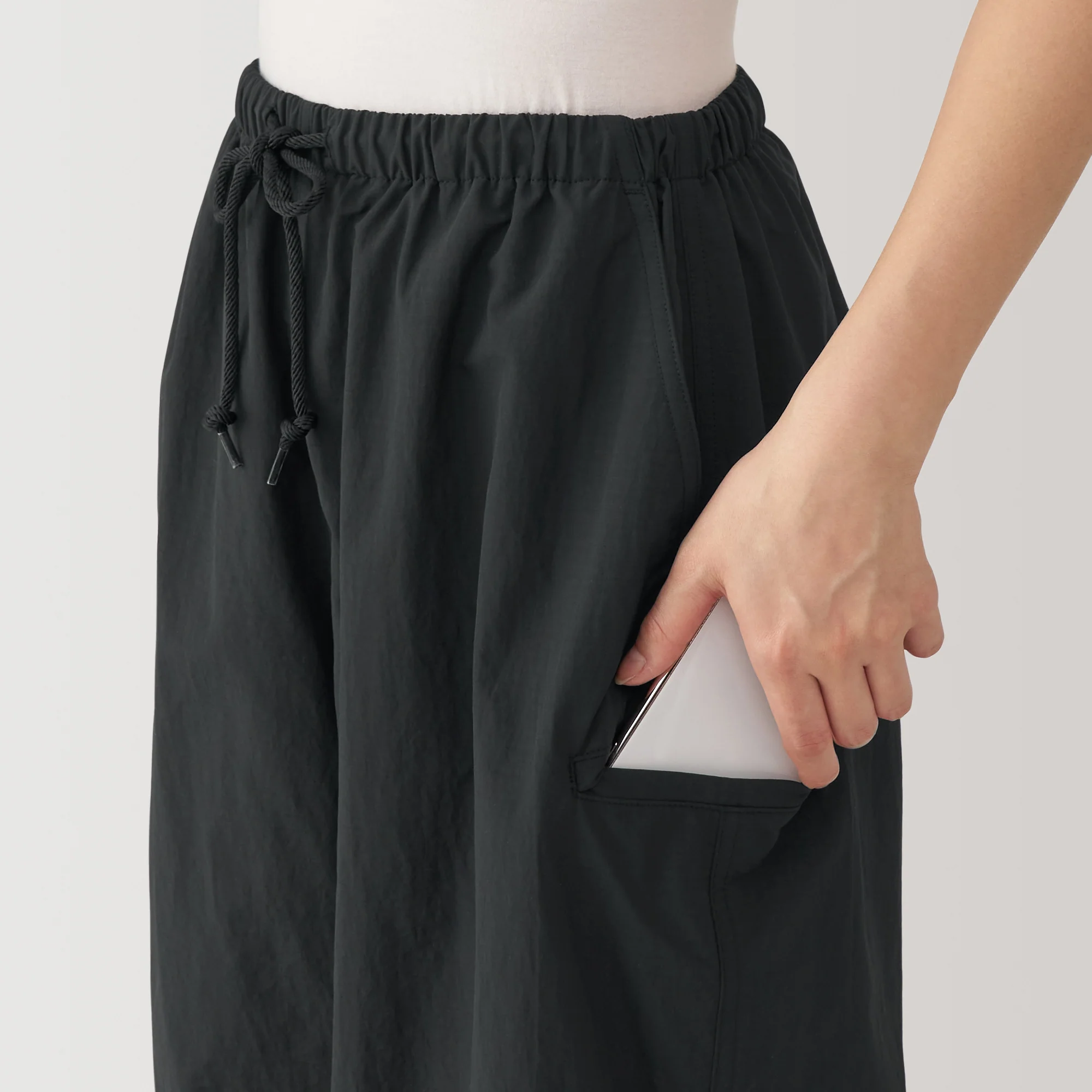 Women's Water Repellent Nylon Wind Wide Pants - Image 42