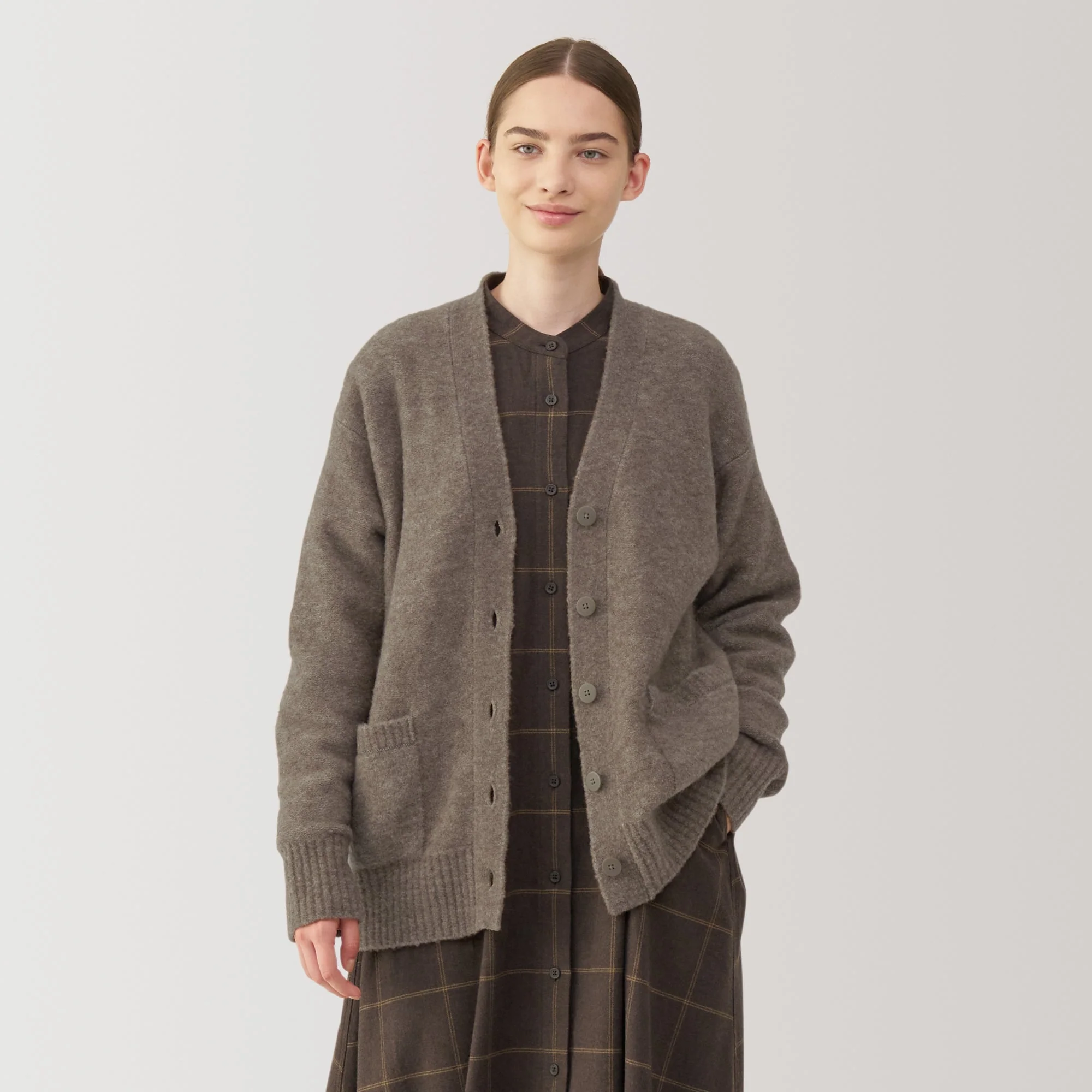 Women's Wool Blend Boucle V-Neck Cardigan - Image 19