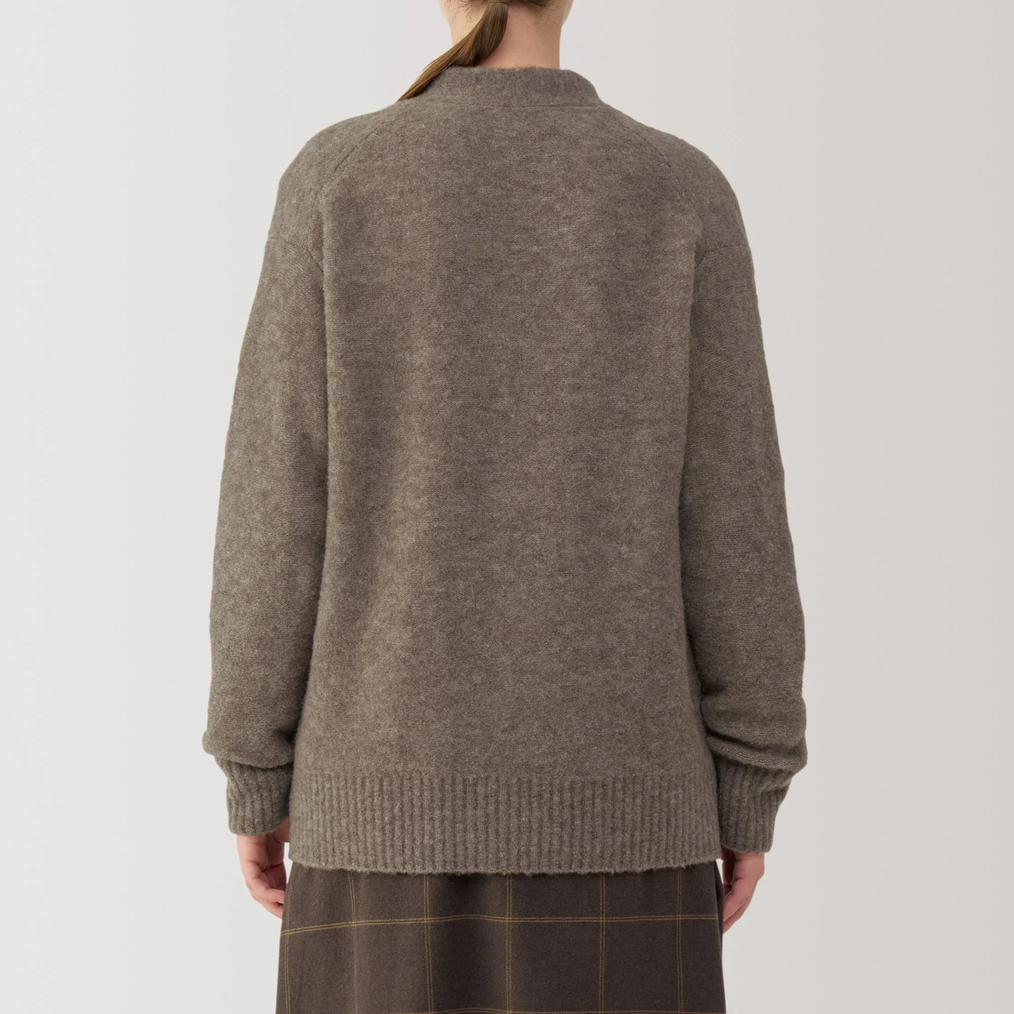 Women's Wool Blend Boucle V-Neck Cardigan - Image 22