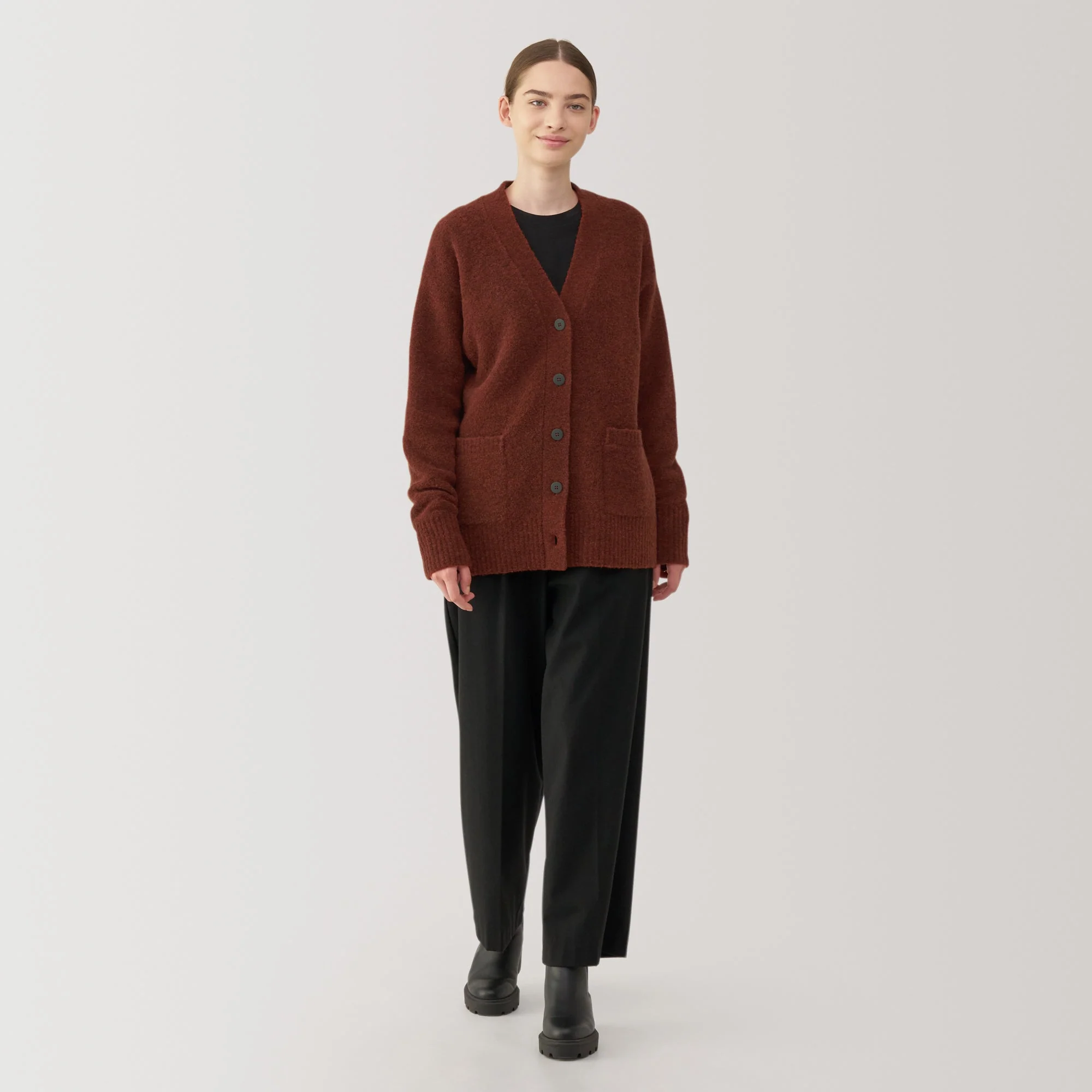 Women's Wool Blend Boucle V-Neck Cardigan - Image 4