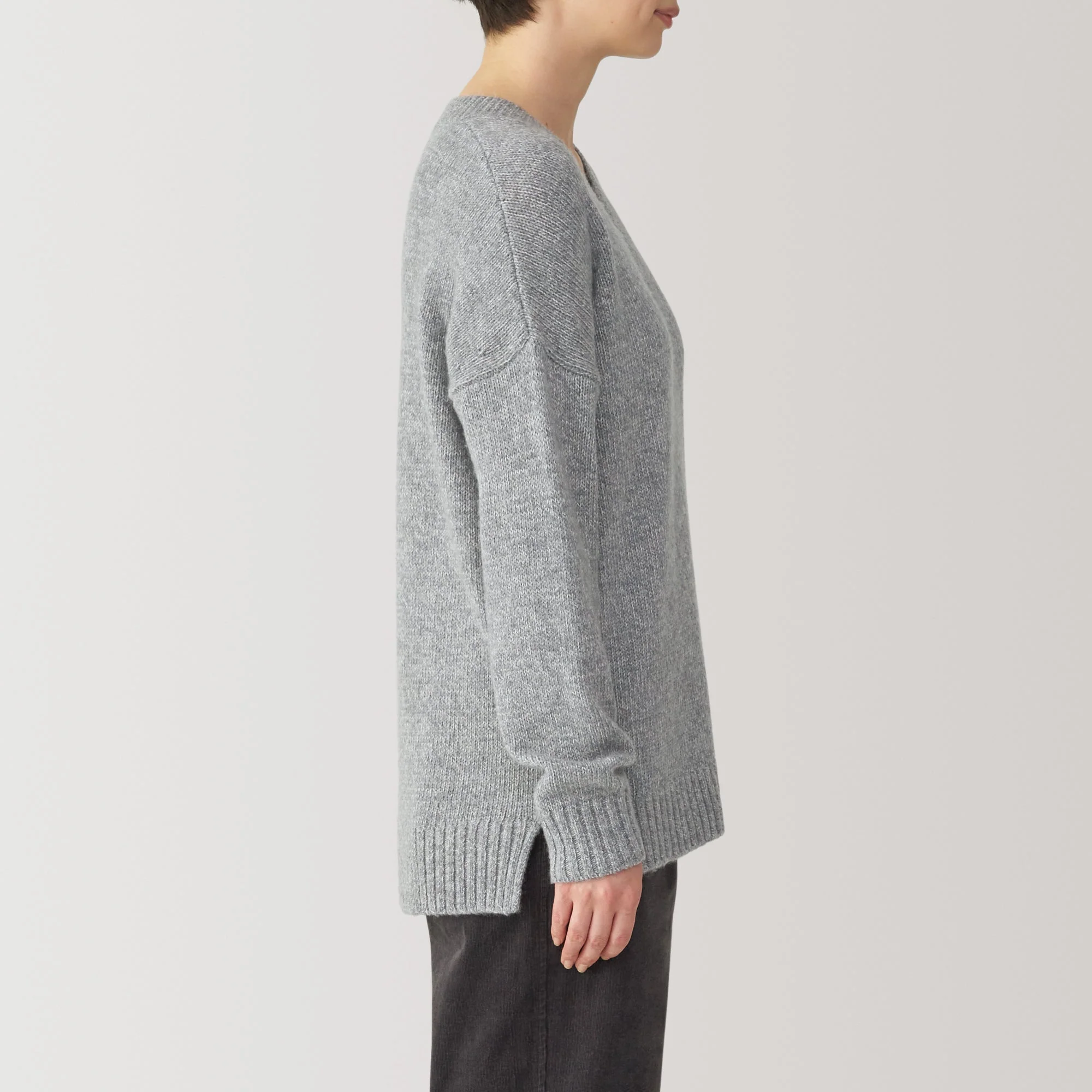 Women's Yak Wool Blend V-Neck Sweater - Image 5