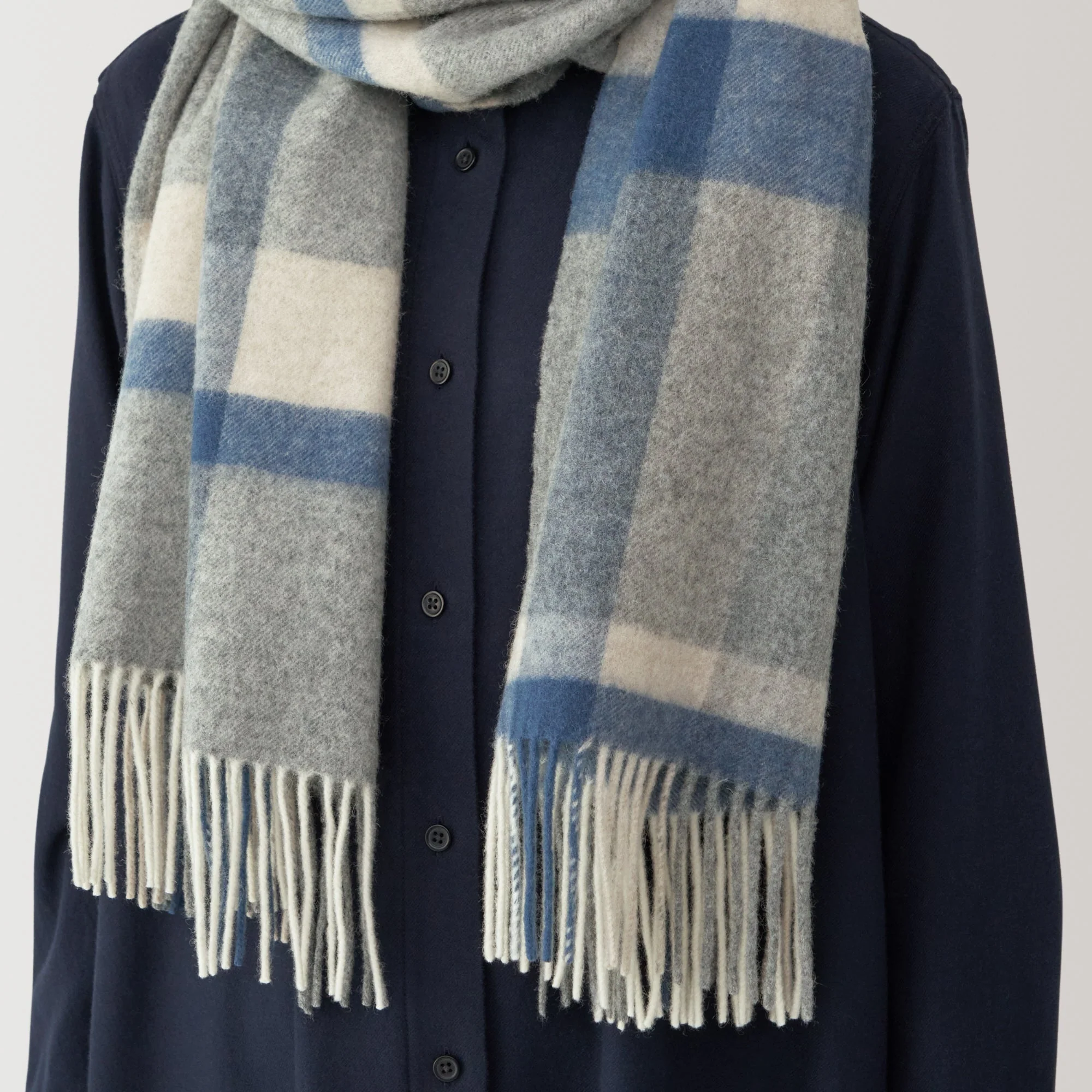 Wool Blanket Patterned Stole - Image 26