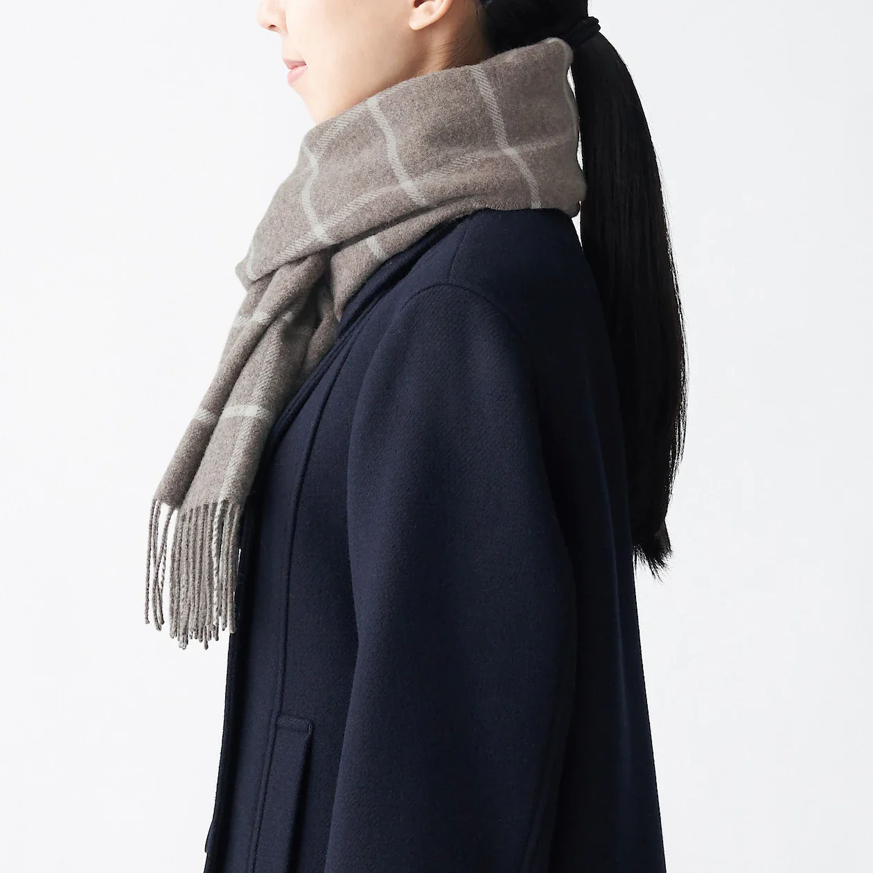 Woven Wool Scarf 30 x 180 cm - Image 37