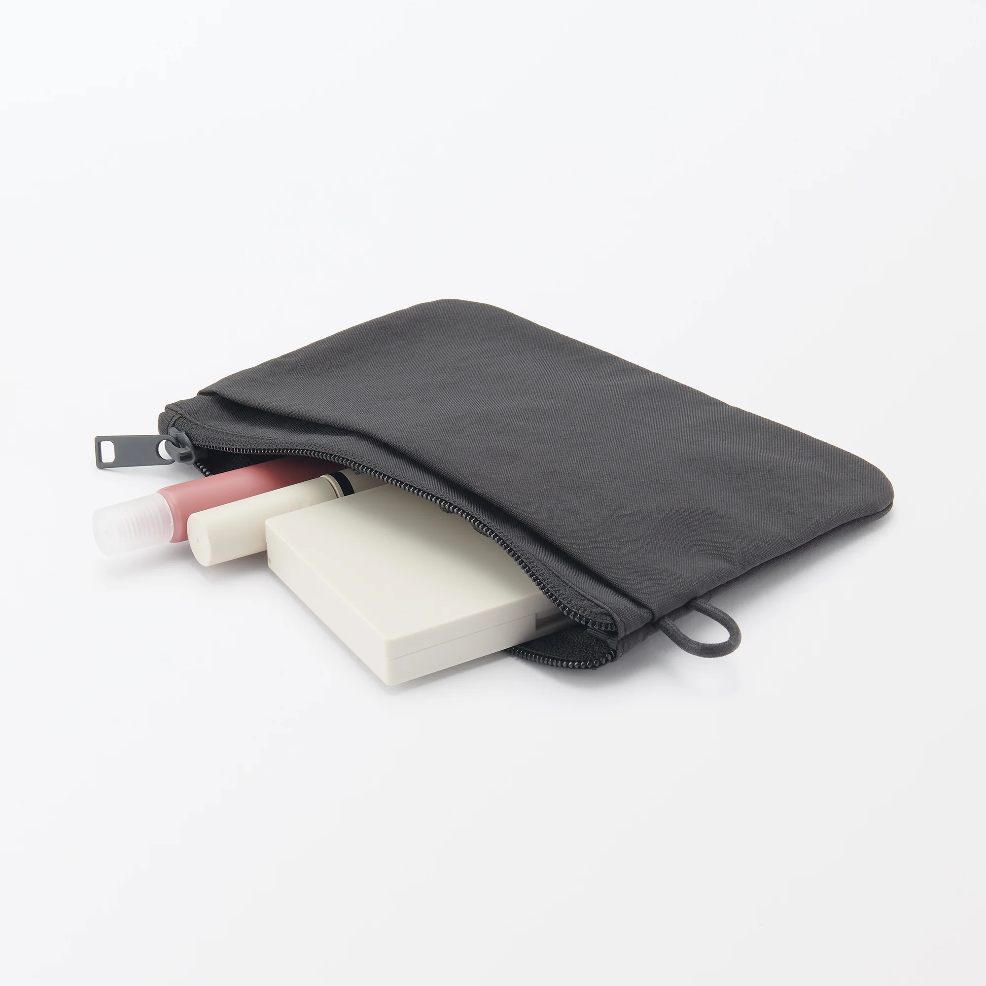 Wrinkled Nylon Flat Pouch - Medium - Image 14