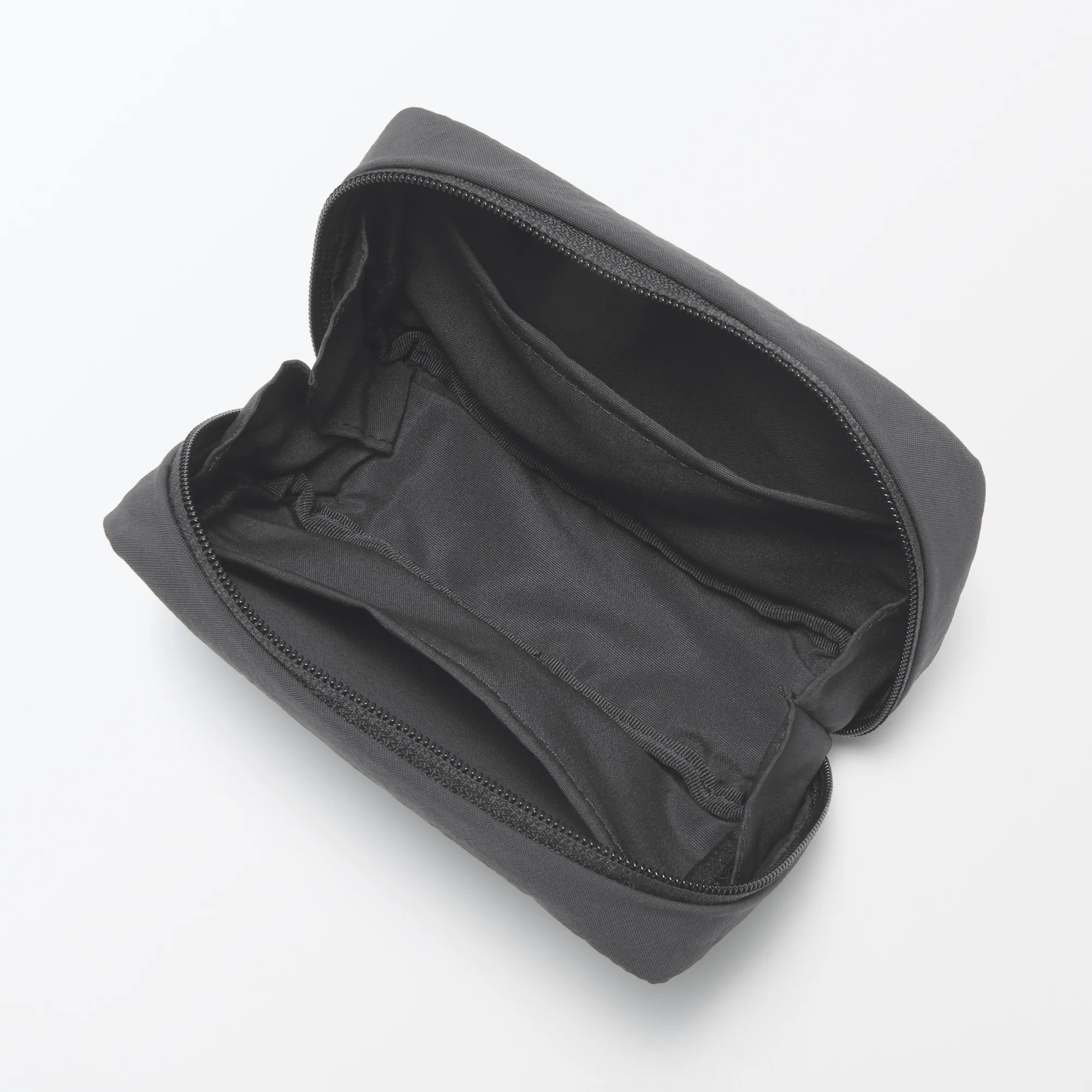 Wrinkled Nylon Wide-Opening Pouch - Medium - Image 5