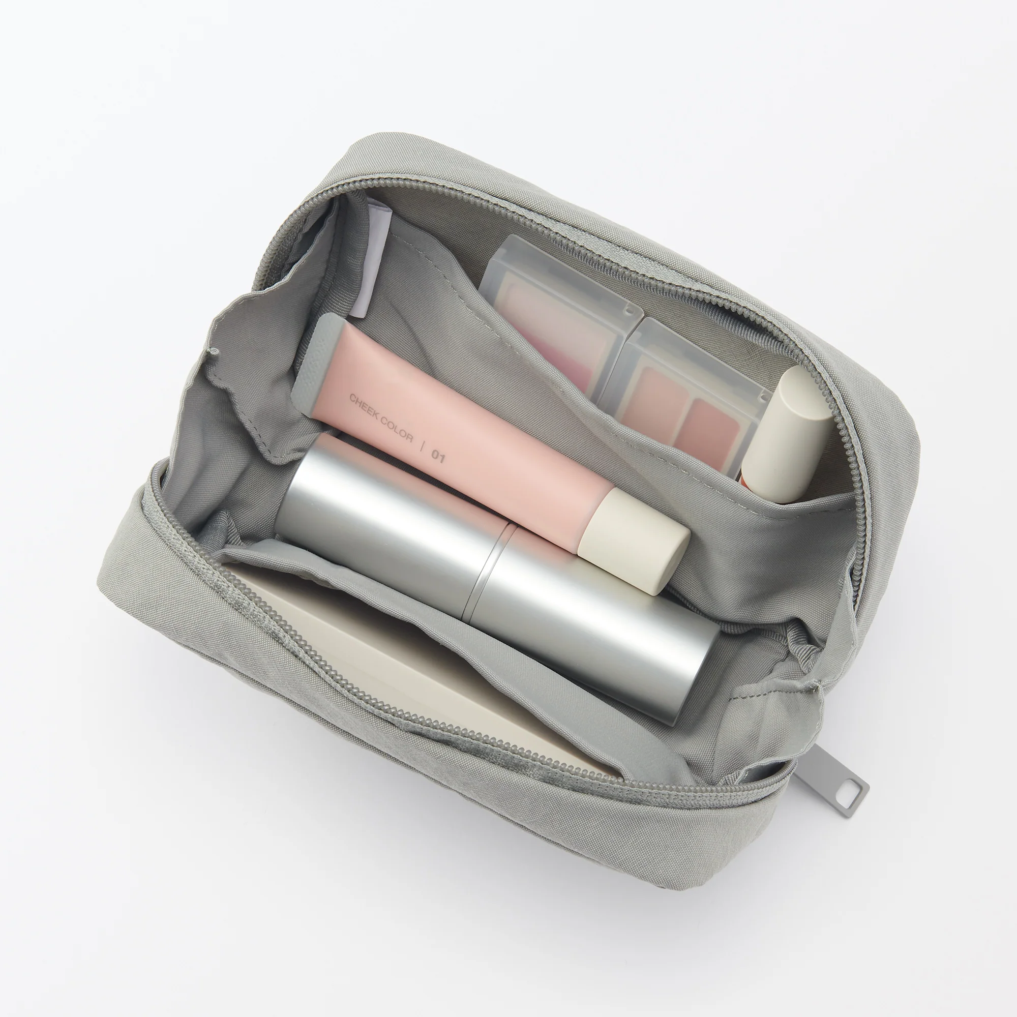 Wrinkled Nylon Wide-Opening Pouch - Medium - Image 9