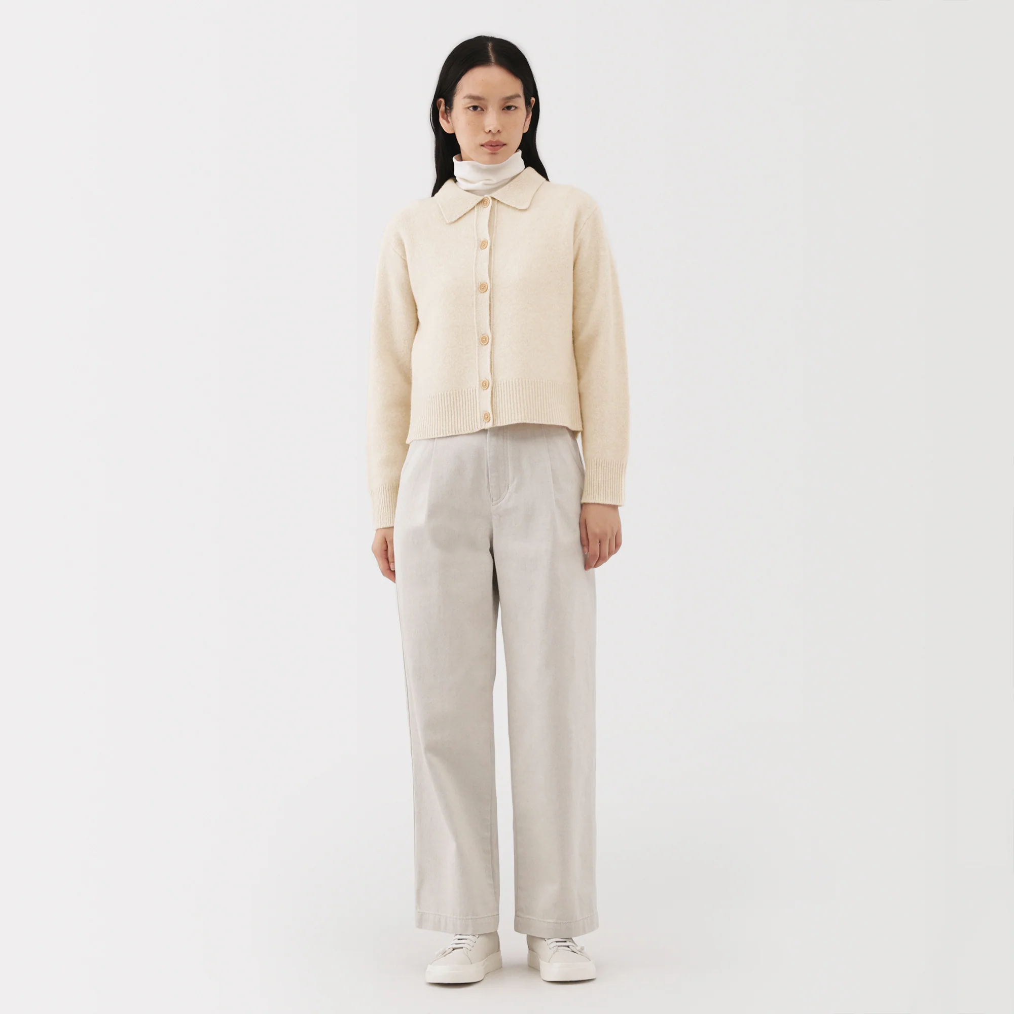 Labo Yak Wool Collared Cardigan - Image 3